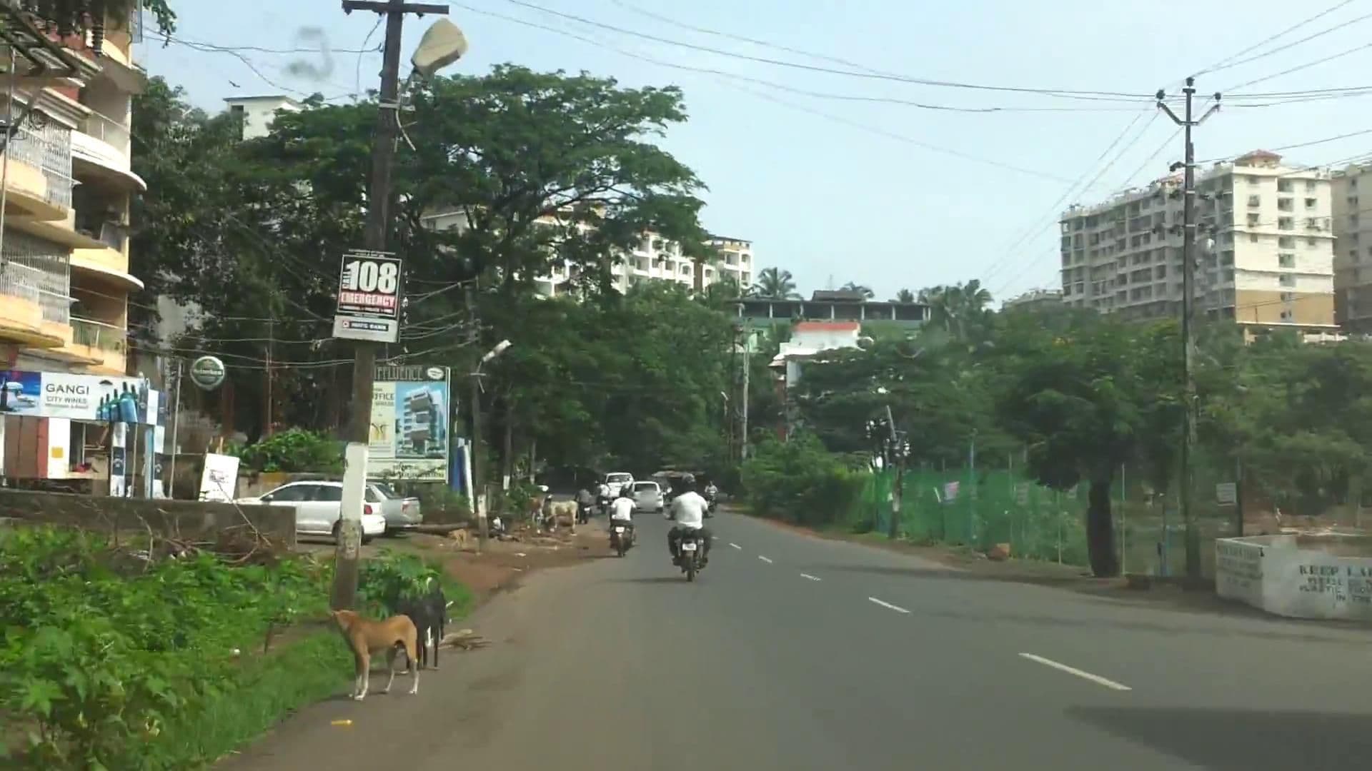 Street view near Flora Grand, Vasco da Gama — © cut (CC BY-SA · Mapillary)