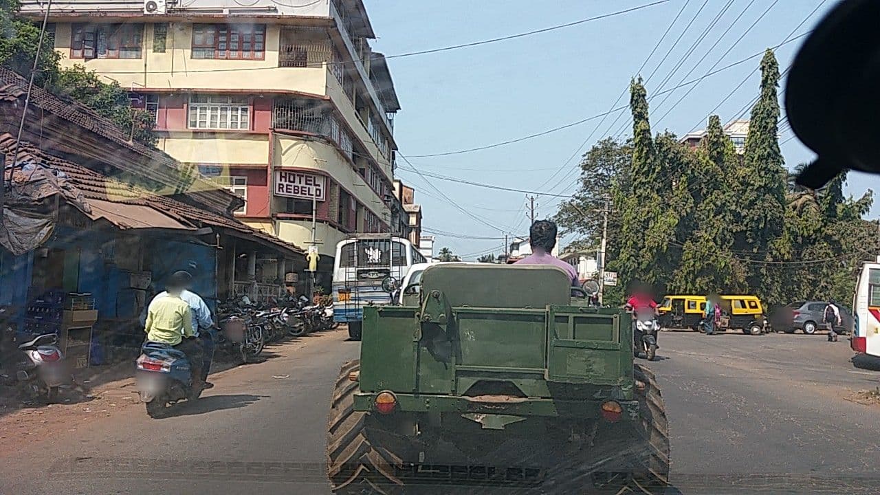 Street view near Hotel rebello, Vasco da Gama — © rdlf19051985 (CC BY-SA · Mapillary)
