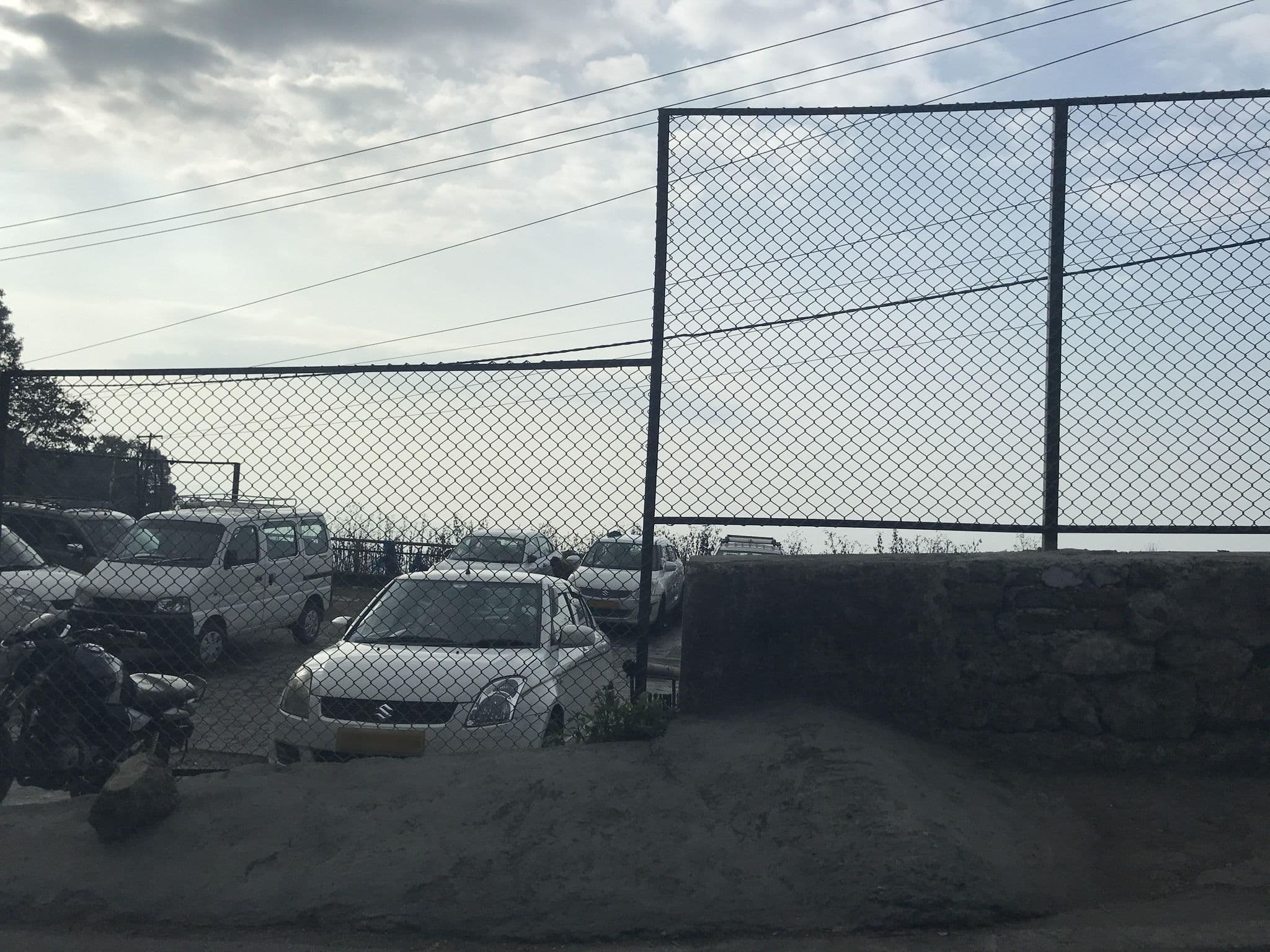 Street view near Hotel Mayur, Mussoorie — © miguel_andrade (CC BY-SA · Mapillary)