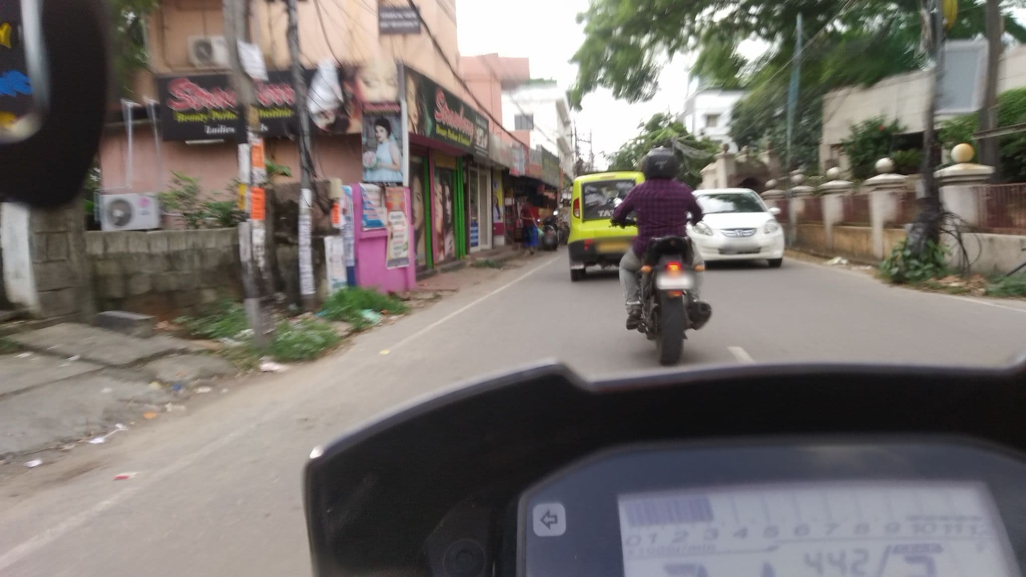 Street view near Accardia Residency, Mulavukad — © jothishbabu (CC BY-SA · Mapillary)