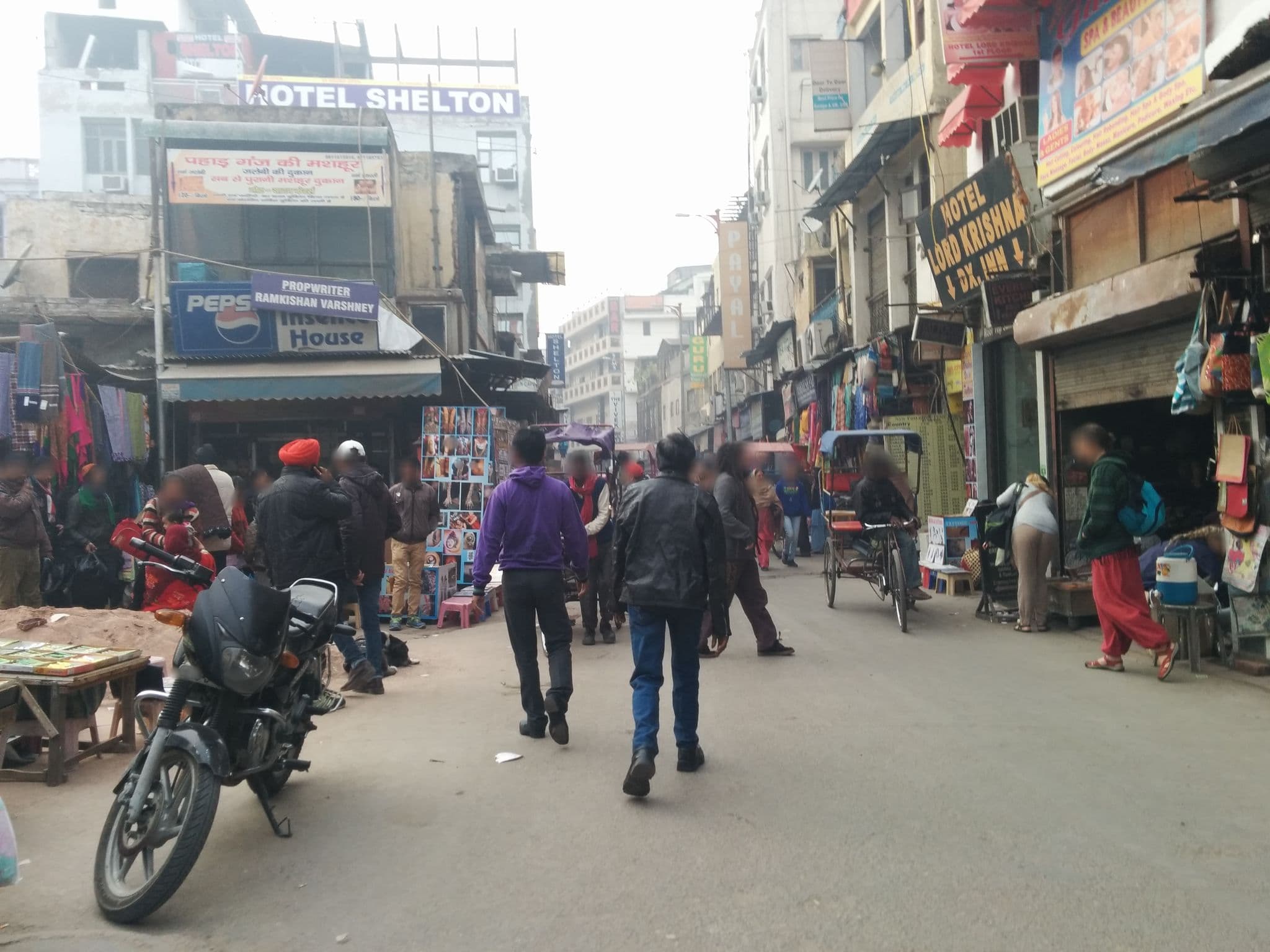 Street view near Cottage Lord Krishna, Delhi — © sashazykov (CC BY-SA · Mapillary)
