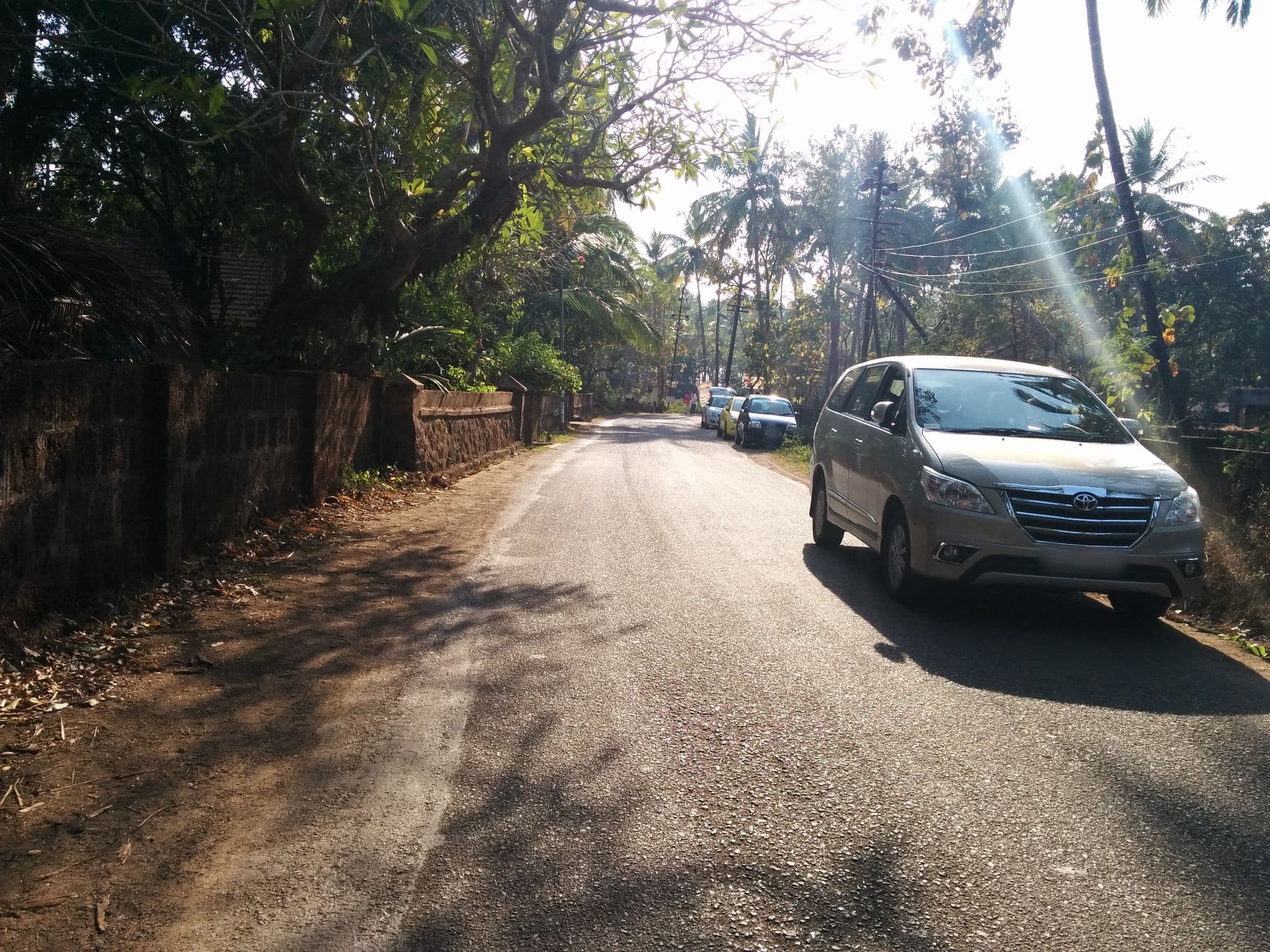 Street view near Mallika Guesthouse, Kānkon — © sashazykov (CC BY-SA · Mapillary)