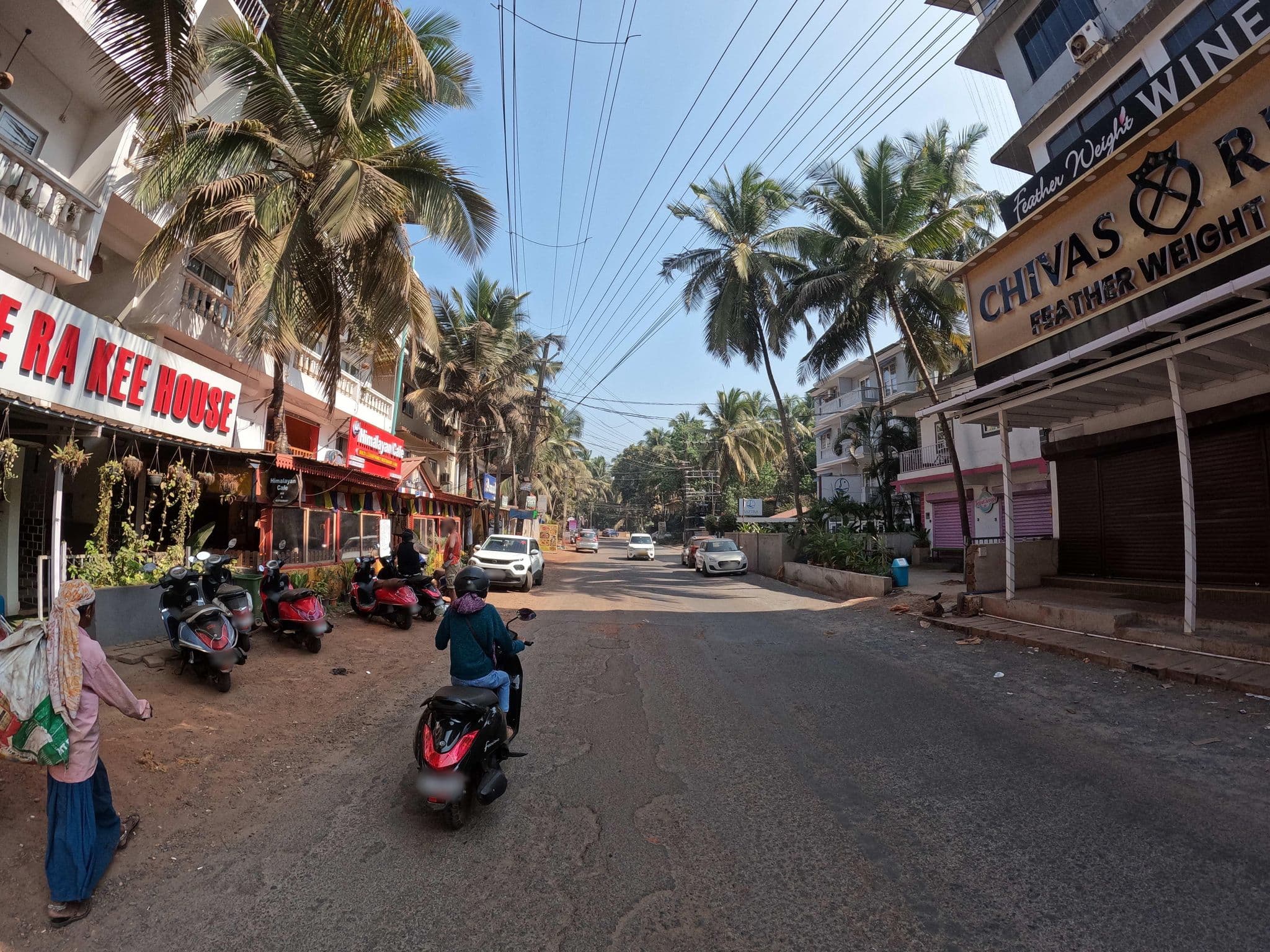 Street view near laxmi palace resort, Morjim — © lucomsky (CC BY-SA · Mapillary)