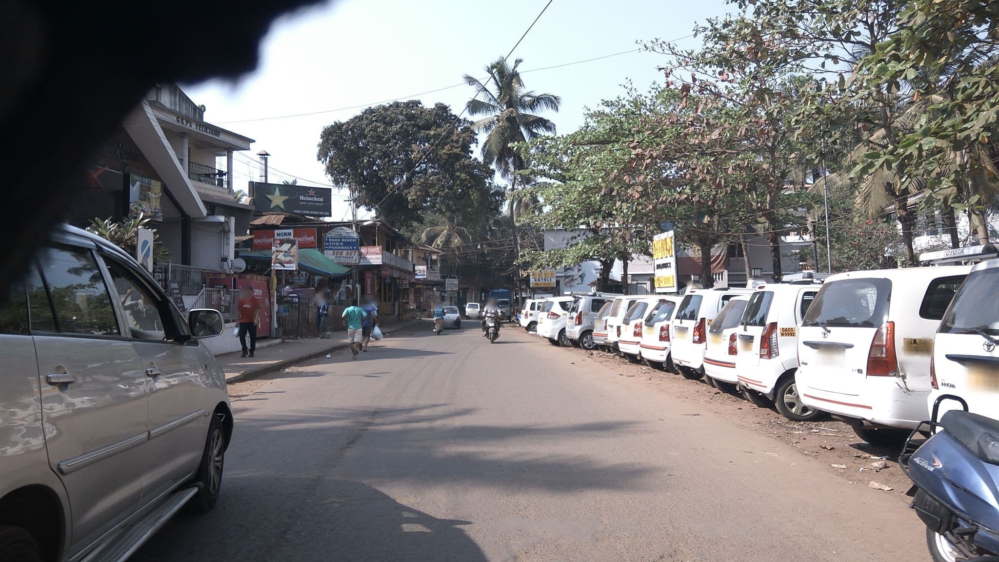 Street view near RonilRoyal, Baga — © natarajakaveeti (CC BY-SA · Mapillary)