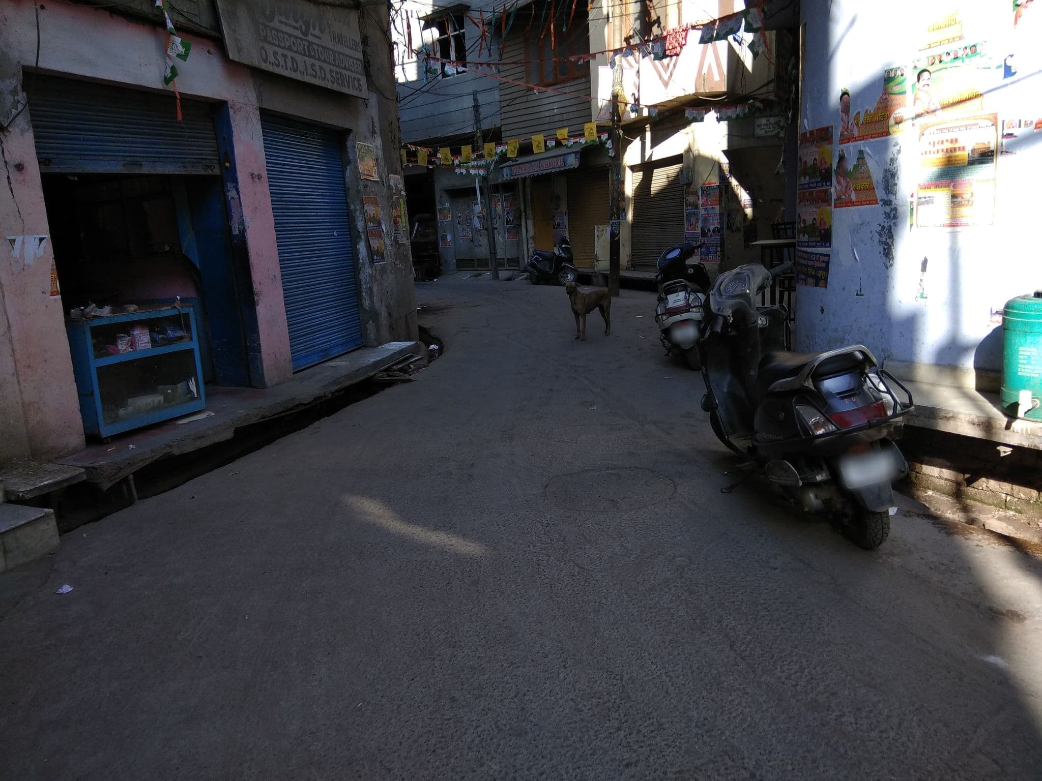 Street view near Dashmesh Niwas, Amritsar — © harsimransingh (CC BY-SA · Mapillary)