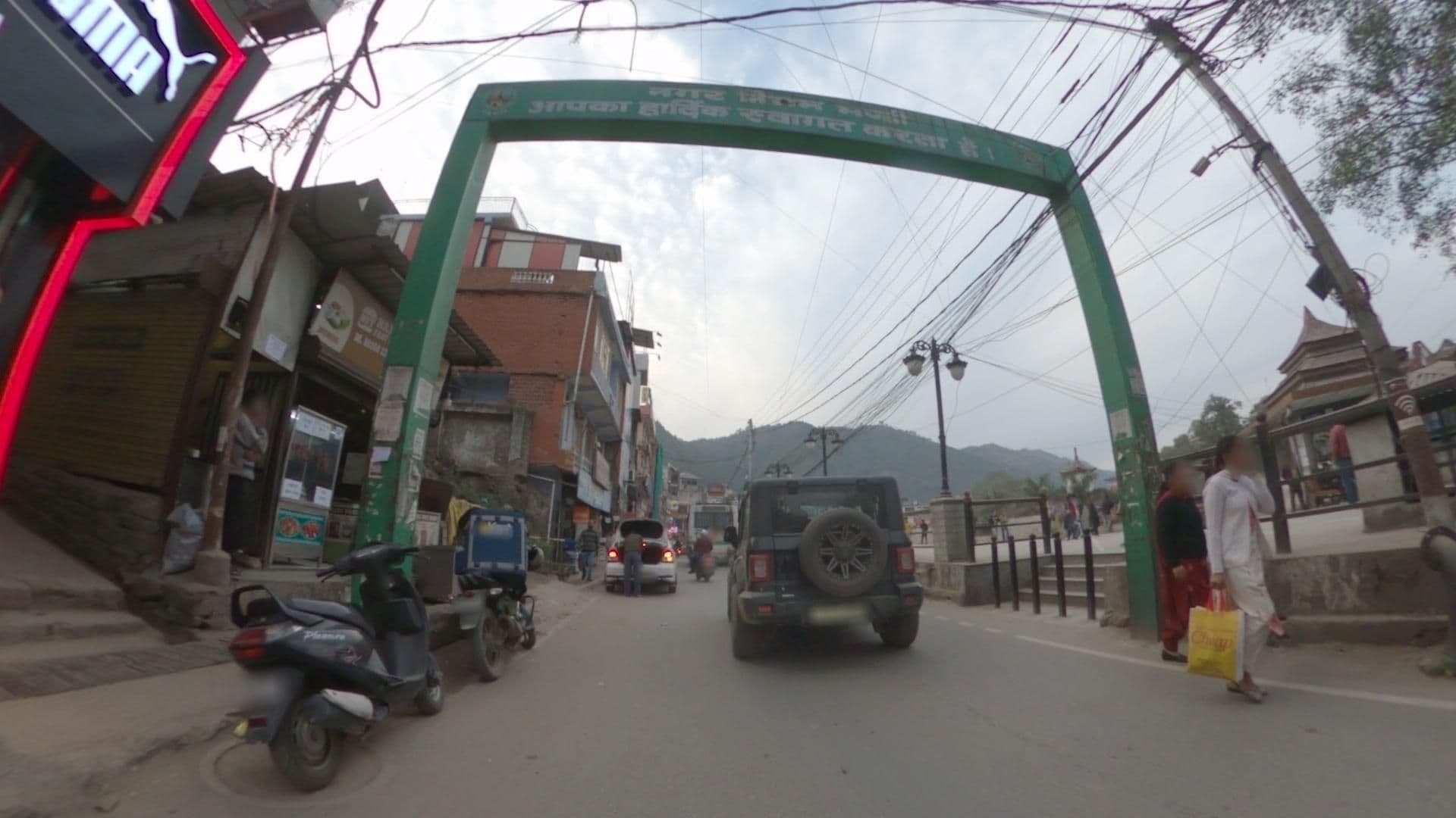 Street view near Hotel Evening Plaza, Mandi — © Gannu03 (CC BY-SA · Mapillary)