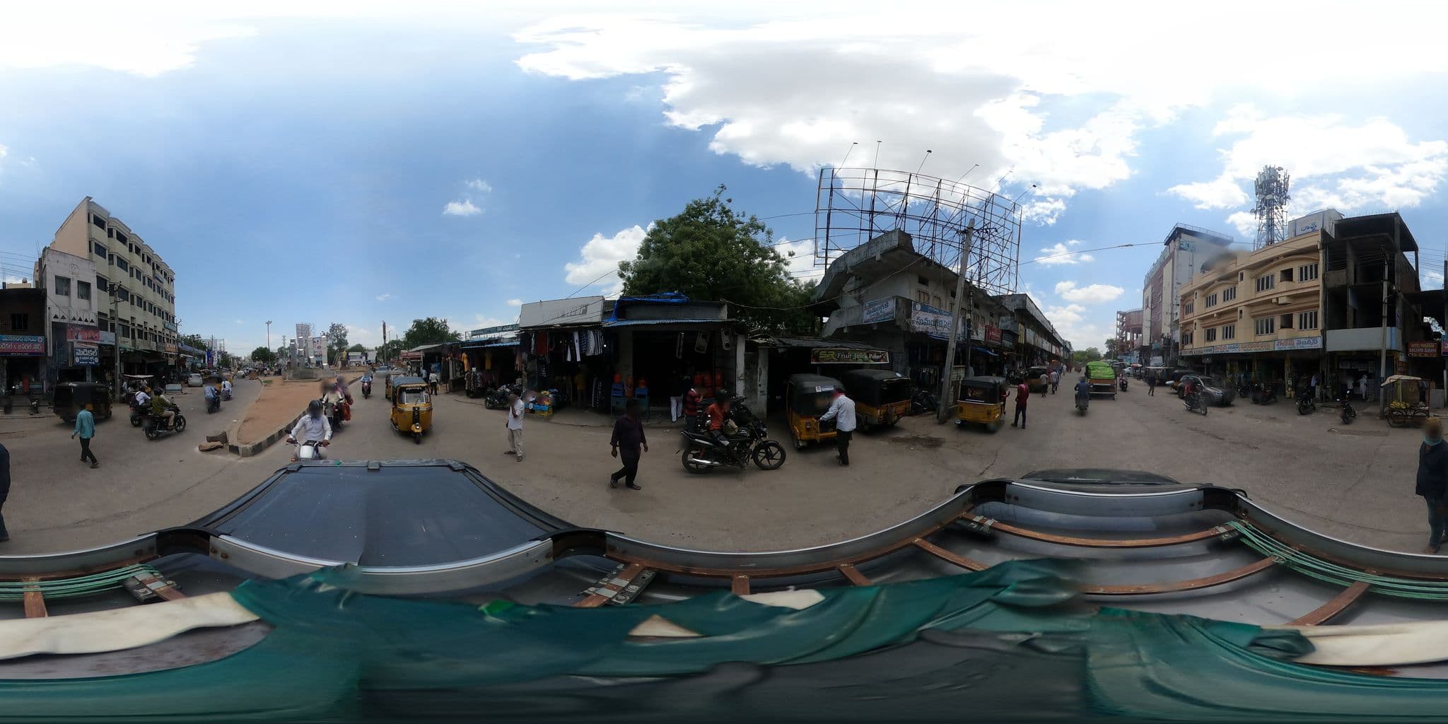 Street view near Kalpana Hotel, Karīmnagar — © mannar (CC BY-SA · Mapillary)