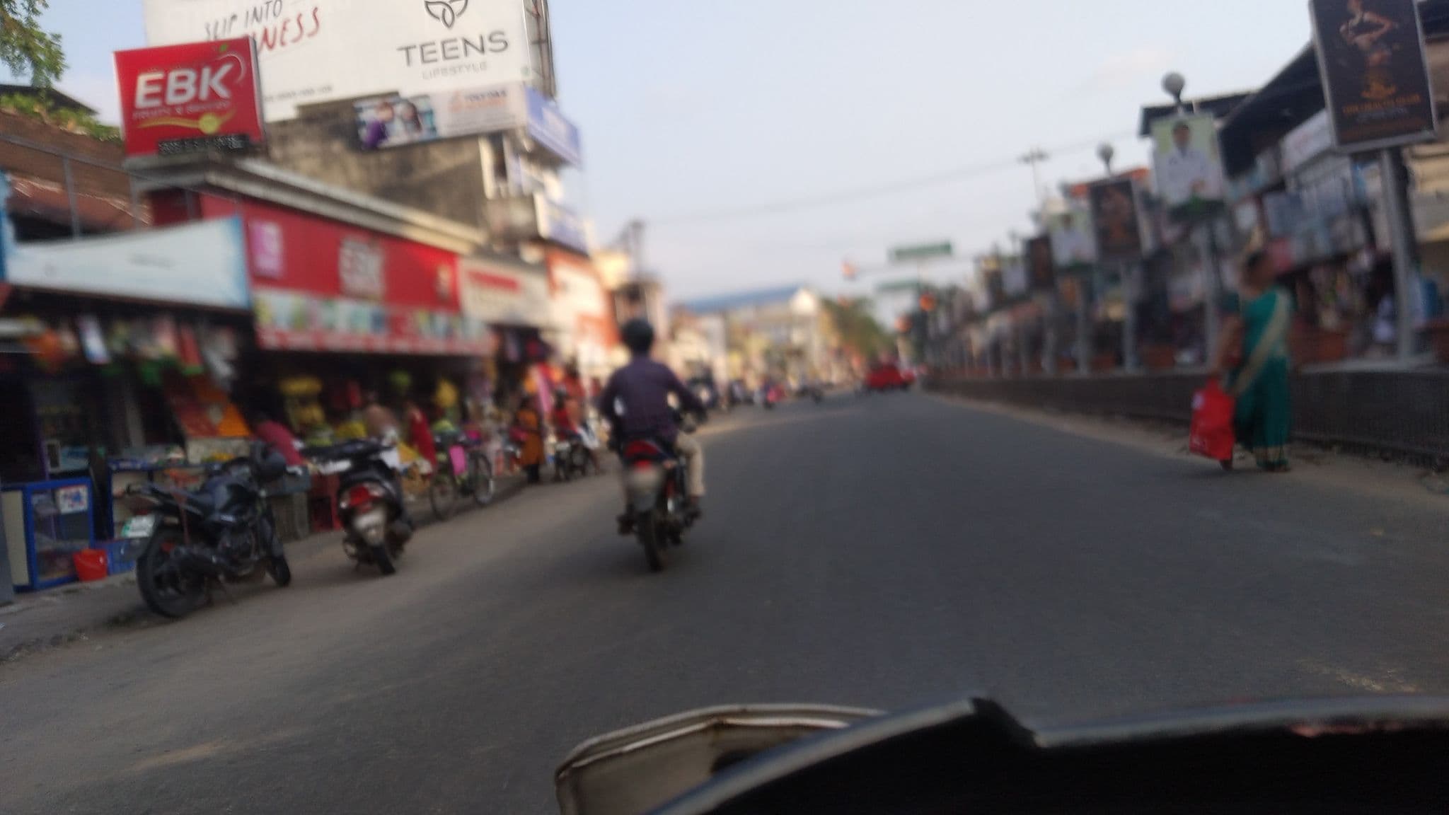 Street view near Hotel Dreamland, Thanniyam — © jothishbabu (CC BY-SA · Mapillary)