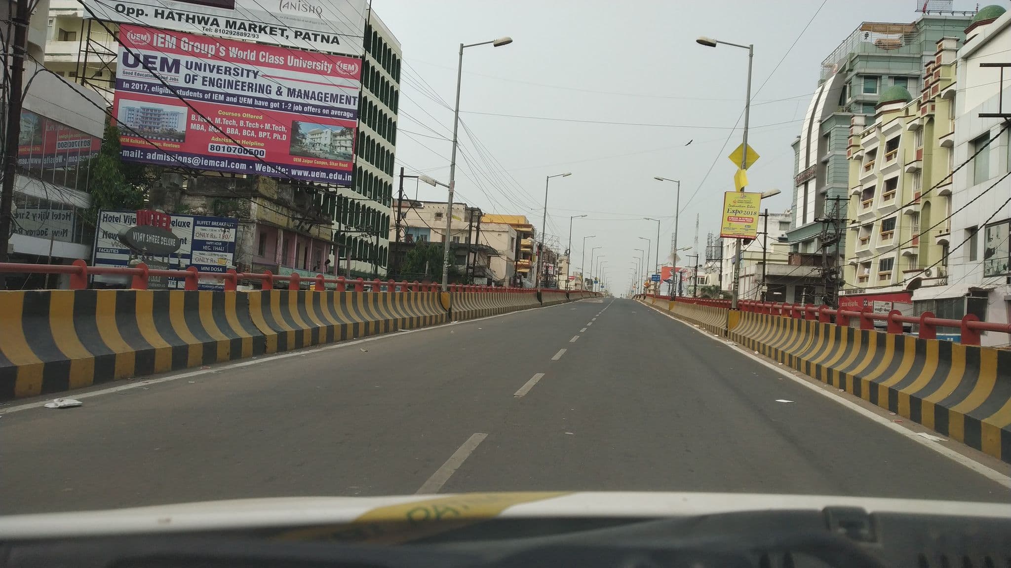 Street view near Vijay Shree Deluxe, Patna — © mayank1201 (CC BY-SA · Mapillary)