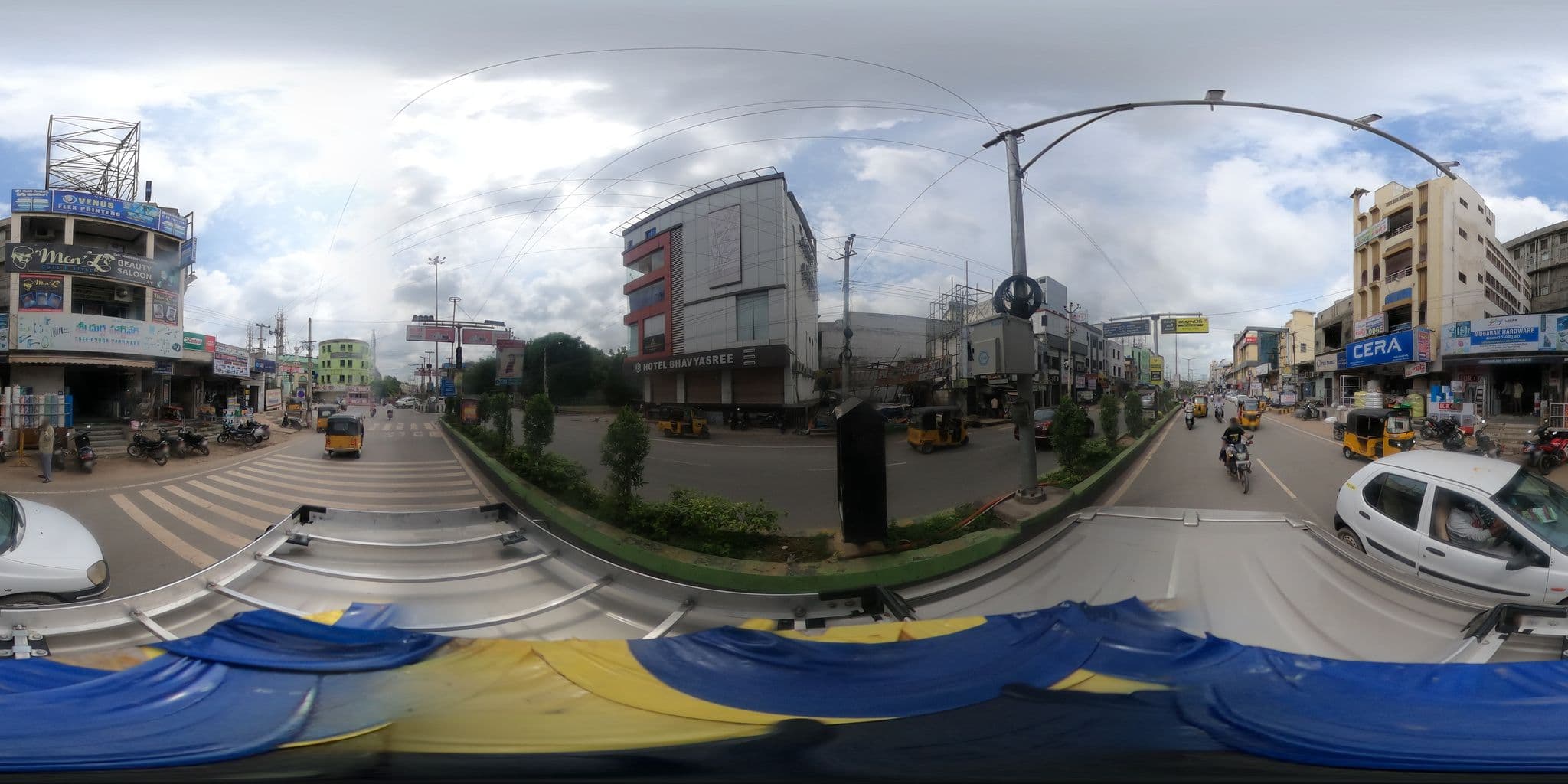 Street view near Bavyasree, Kurnool — © geomannar (CC BY-SA · Mapillary)