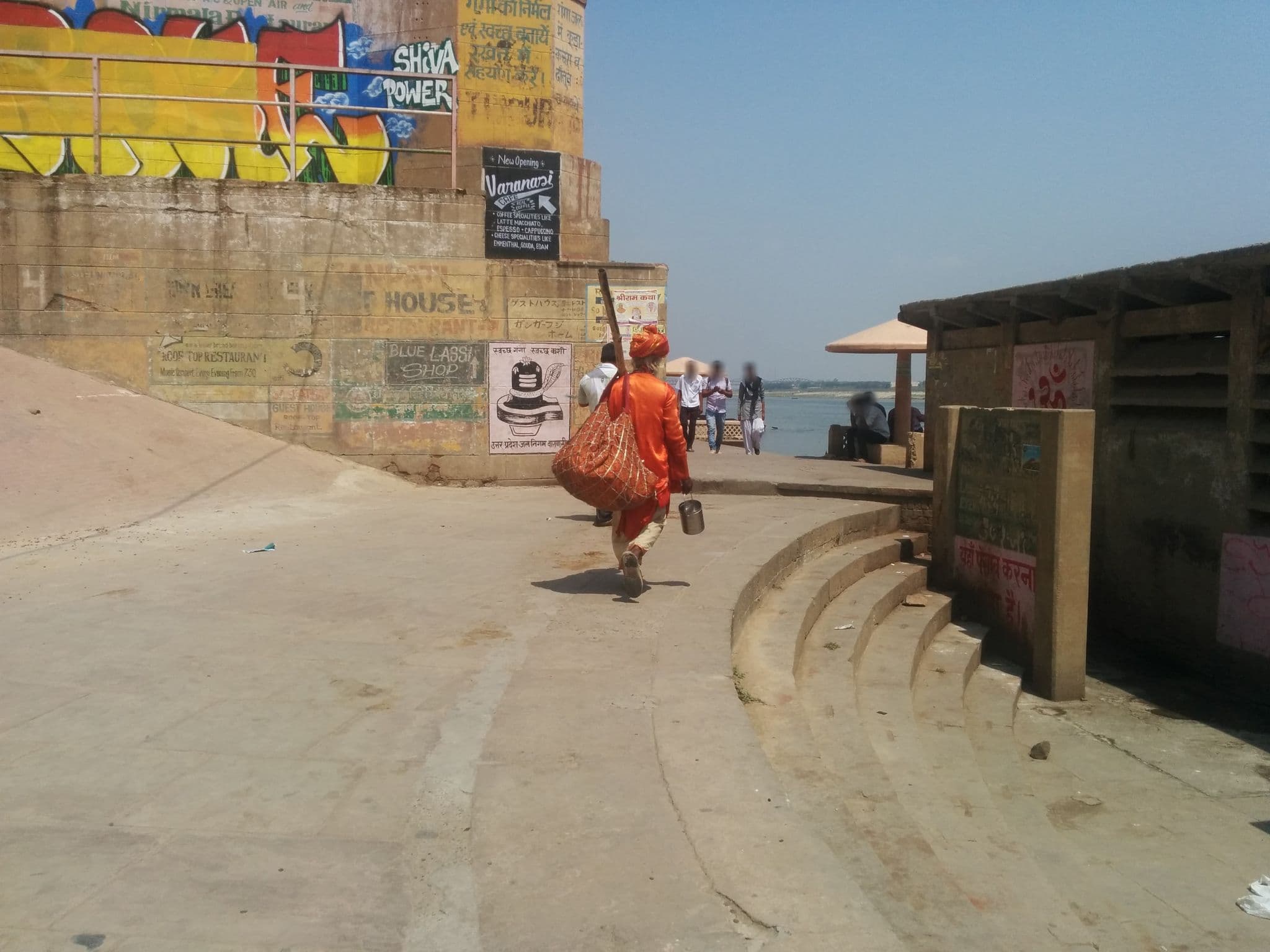Street view near Sunrise Lodge, Varanasi