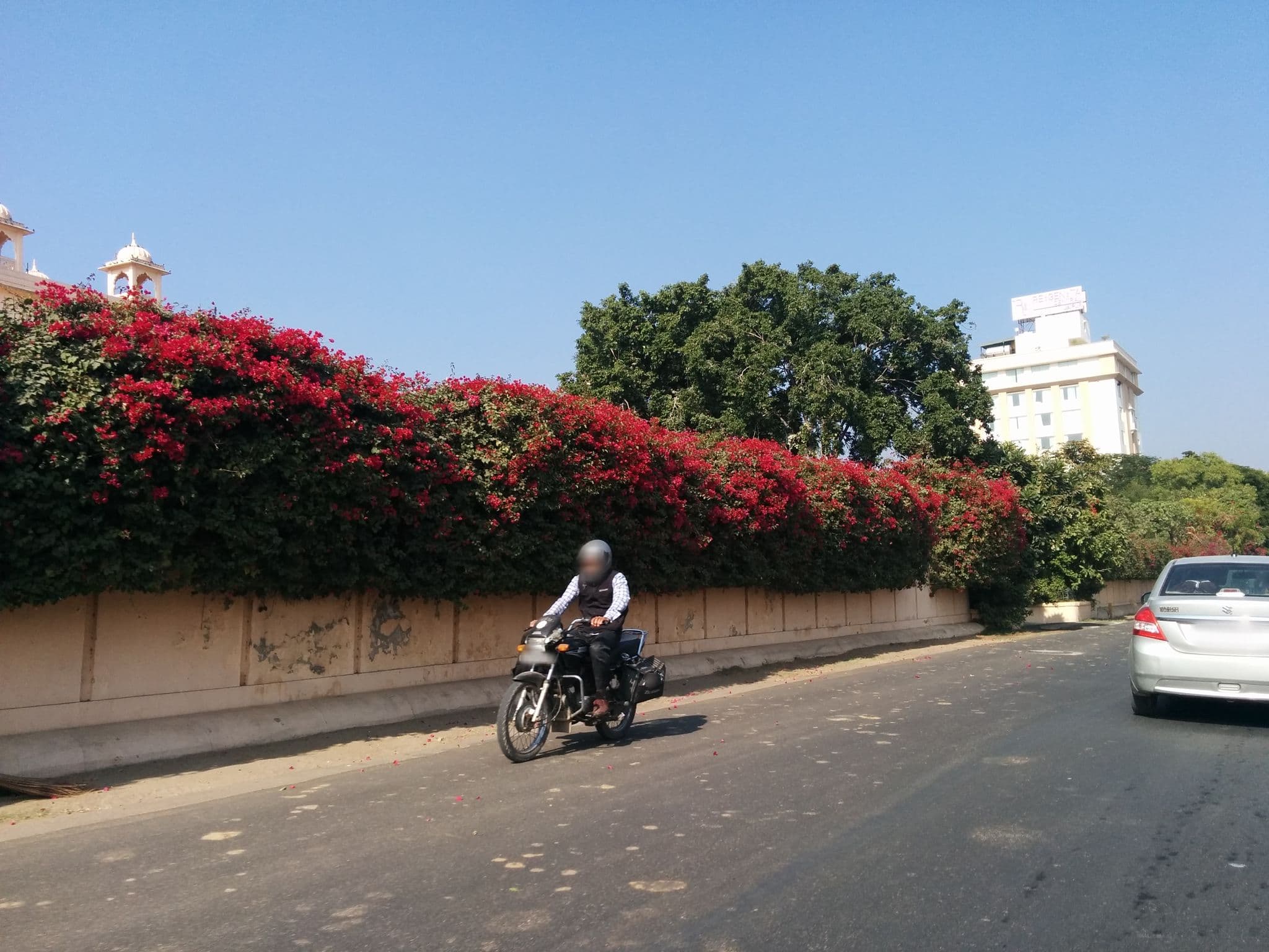 Street view near Trident Hotel , Jaipur, Jaipur — © sashazykov (CC BY-SA · Mapillary)