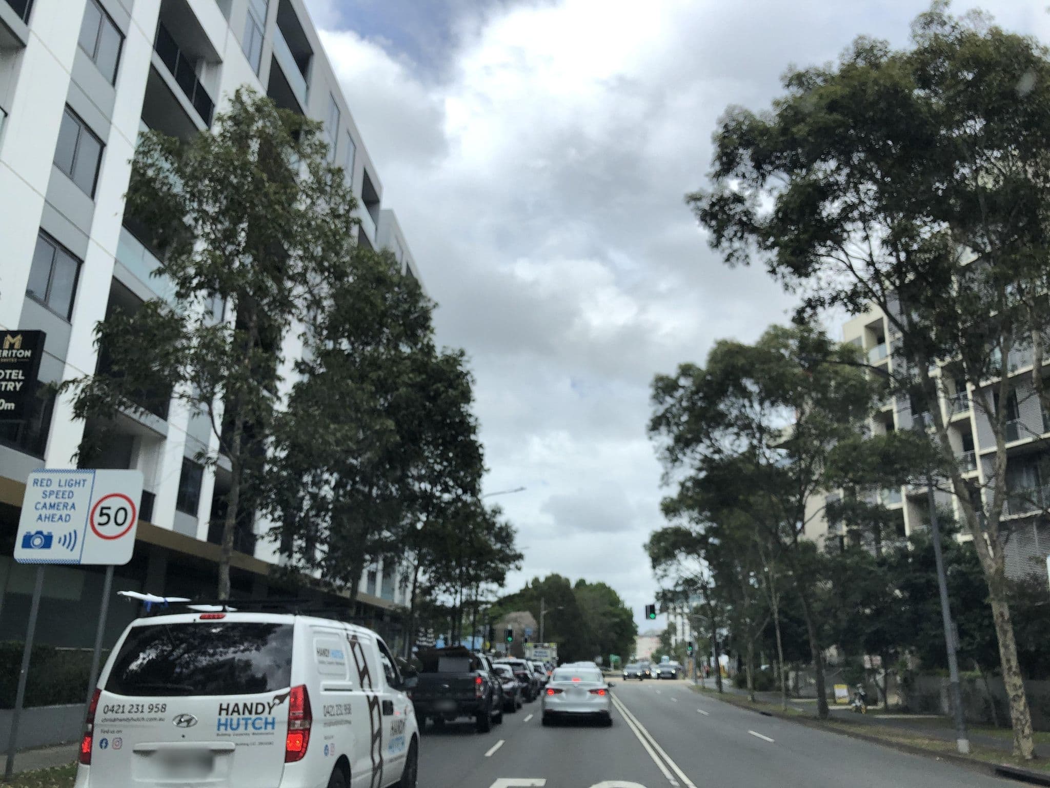 Street view near Meriton Suites, Mascot — © jlstudio (CC BY-SA · Mapillary)