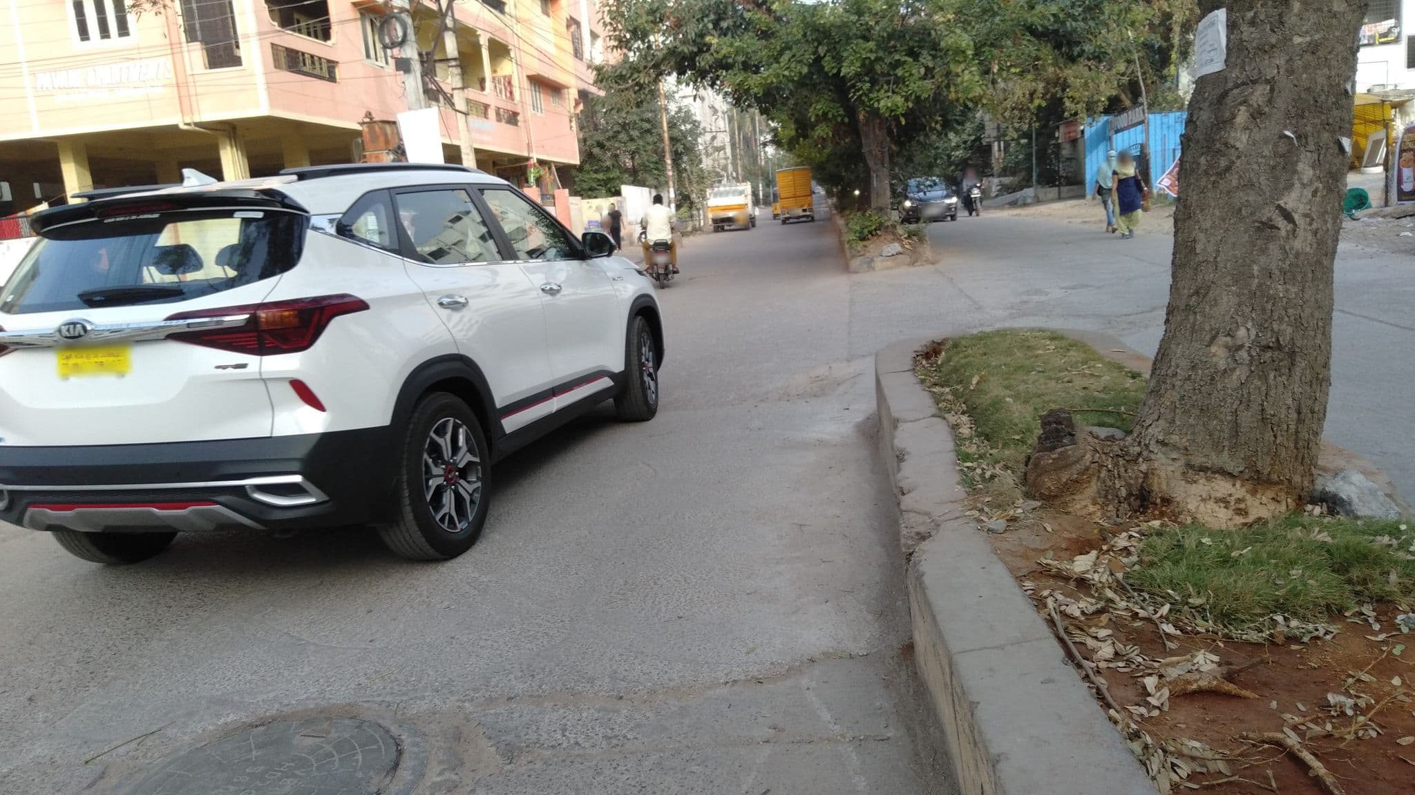 Street view near Pavani Apartments, Kukatpally — © sknani (CC BY-SA · Mapillary)