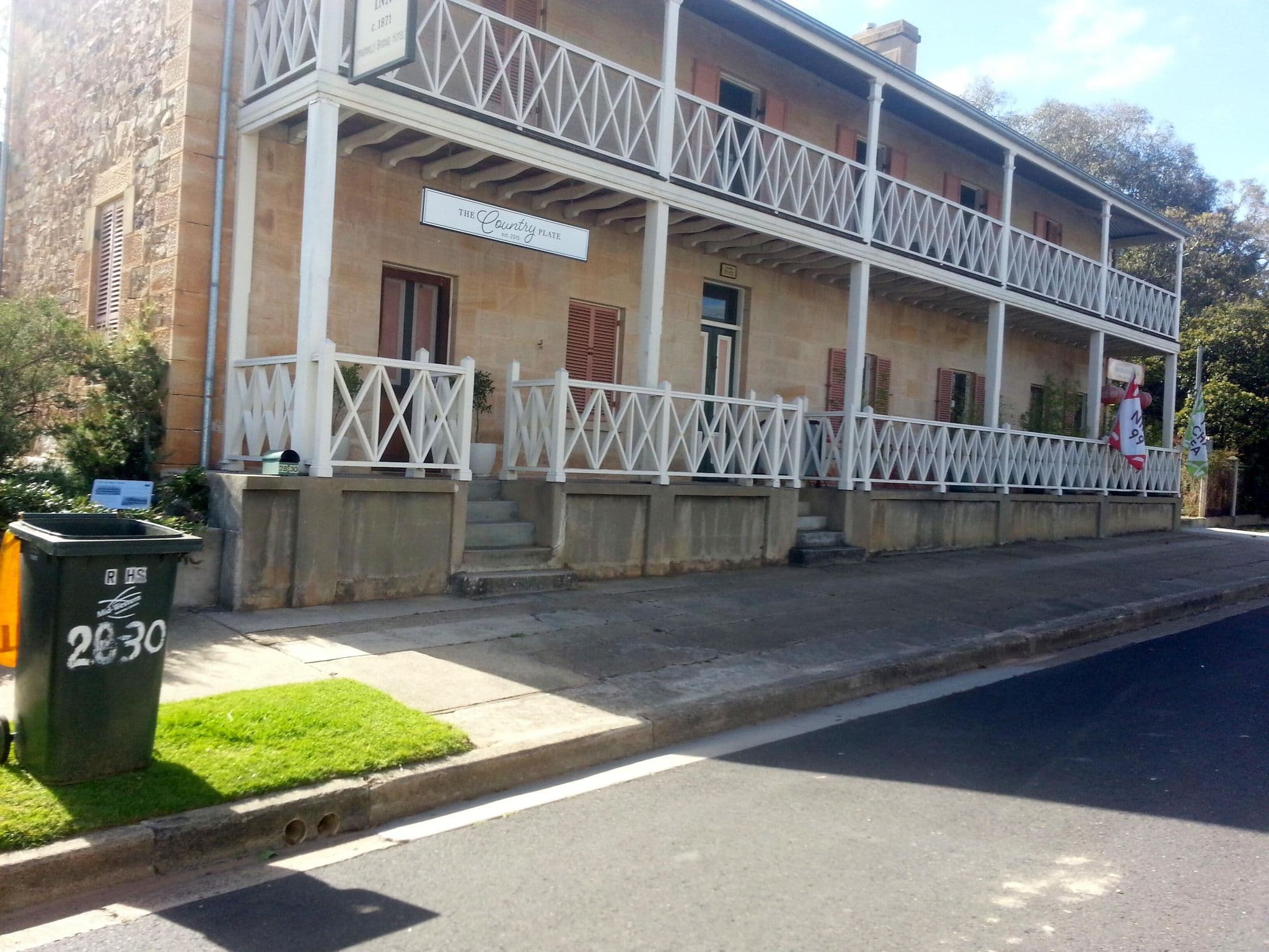 Street view near Bridge View Inn, Kandos — © bob3bob3 (CC BY-SA · Mapillary)