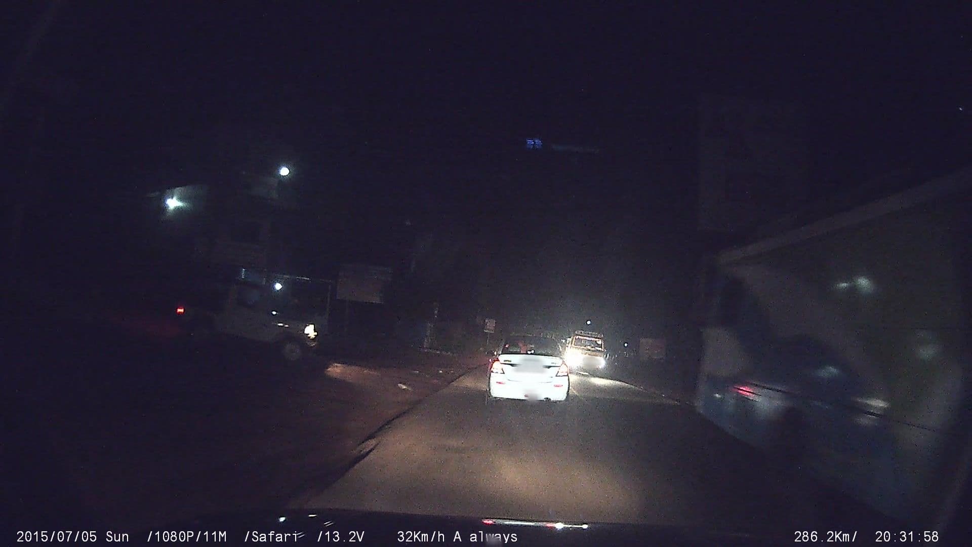 Street view near hotel Amrutha, Mannārakkāt — © johnichan (CC BY-SA · Mapillary)