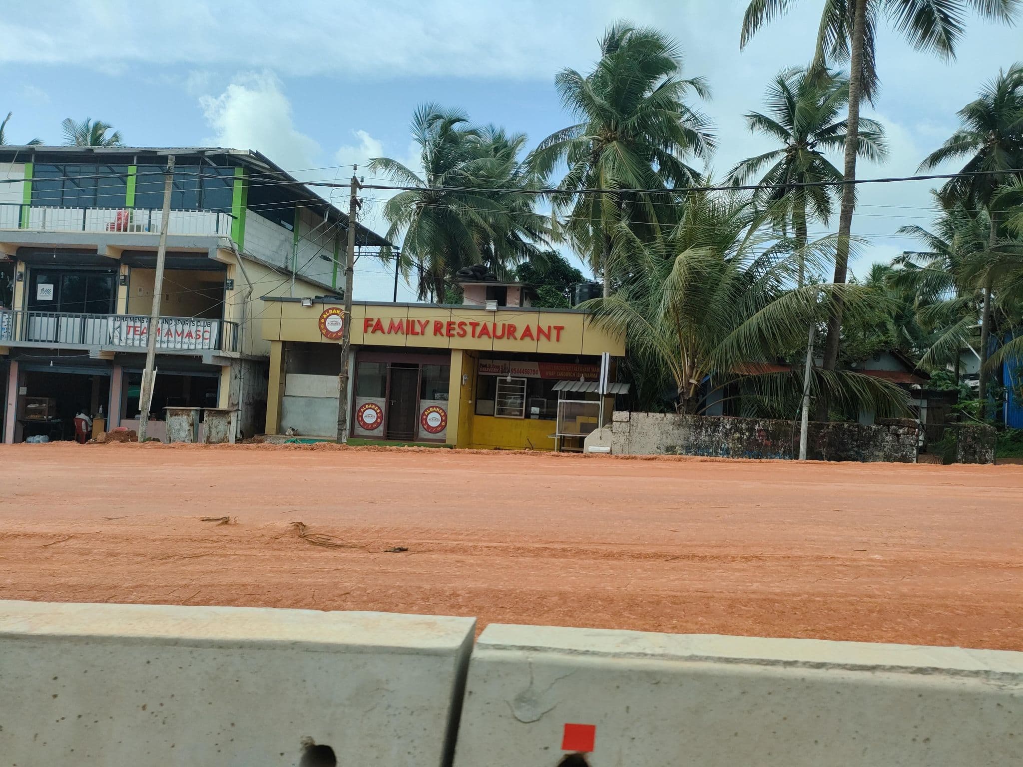 Street view near Kasaragodian Thattkada, Chengala — © Anjasasok (CC BY-SA · Mapillary)
