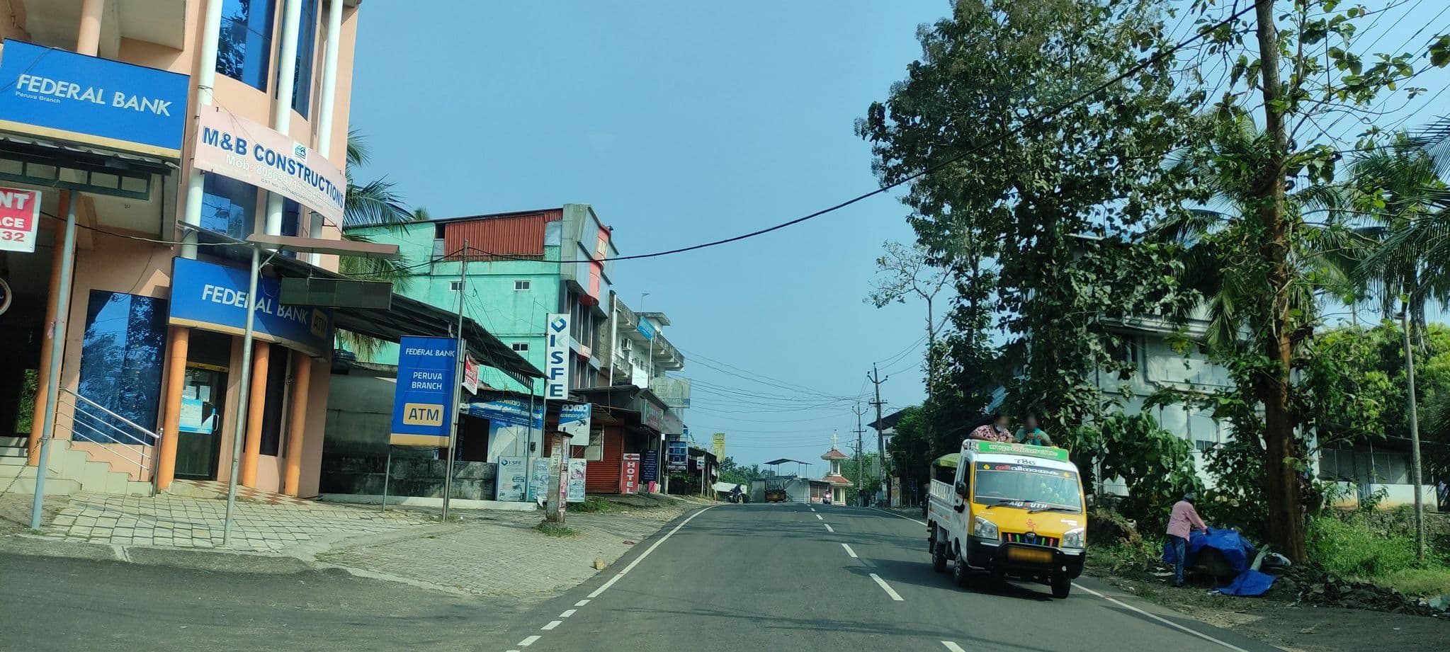Street view near Theevandi Chayakkada, Piravam — © V15 (CC BY-SA · Mapillary)