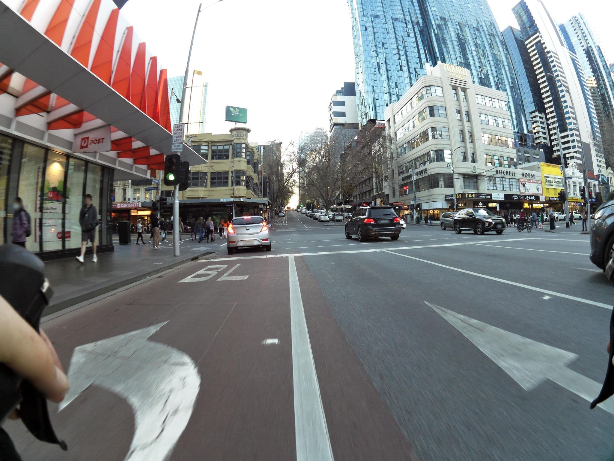 Street view near 250E Apartments, Melbourne — © skillsy (CC BY-SA · Mapillary)