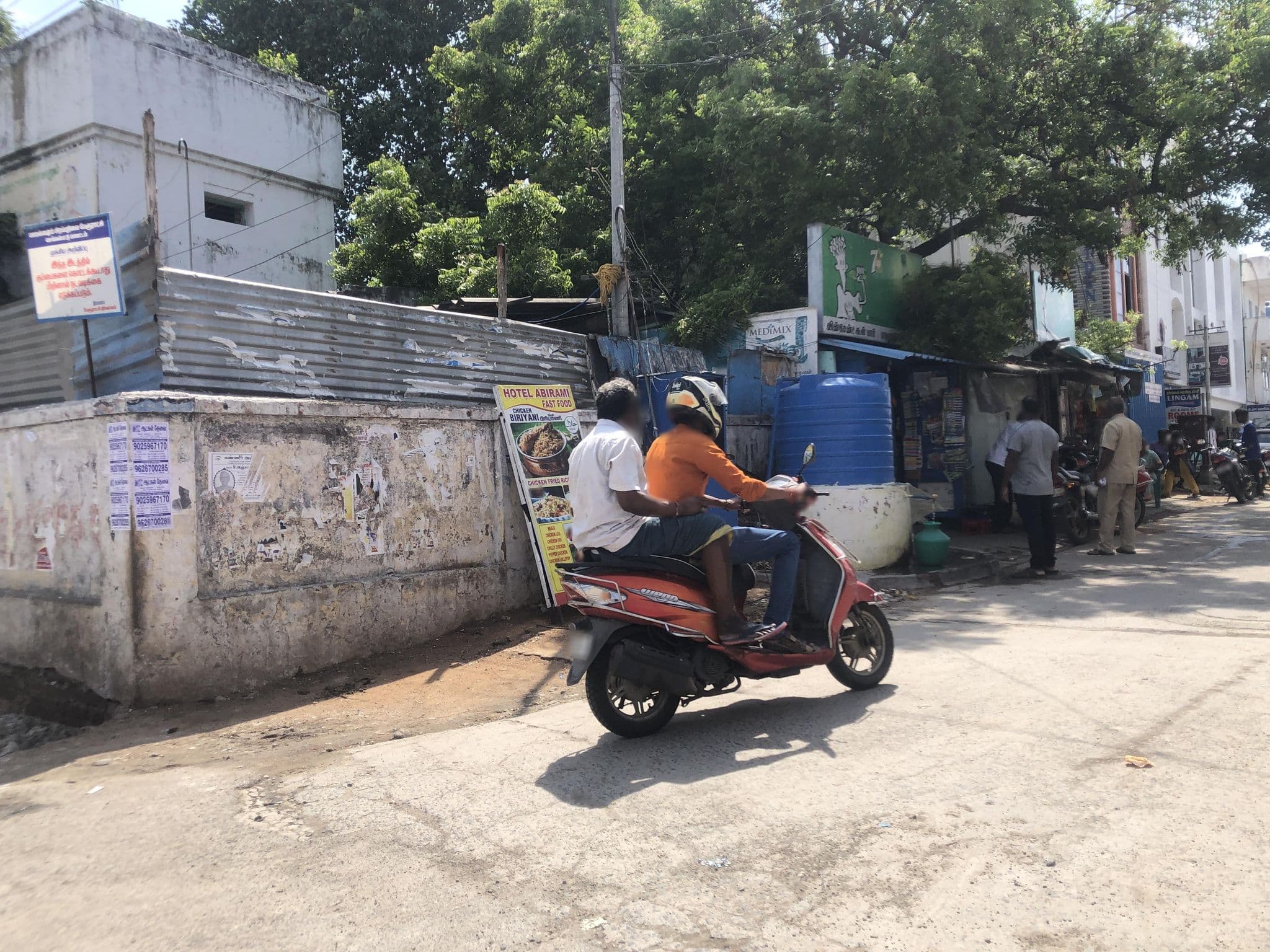 Street view near living dreams residency, Mahabalipuram — © olily (CC BY-SA · Mapillary)