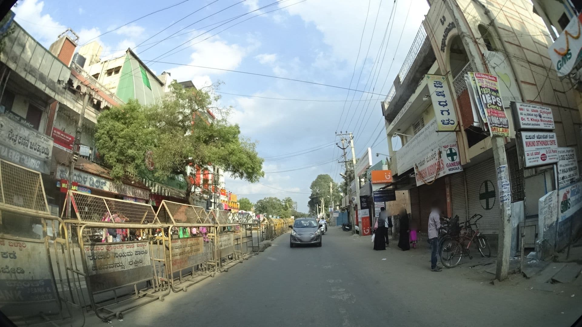 Street view near Manasa Inn Lodge, Ballari — © geohacker (CC BY-SA · Mapillary)