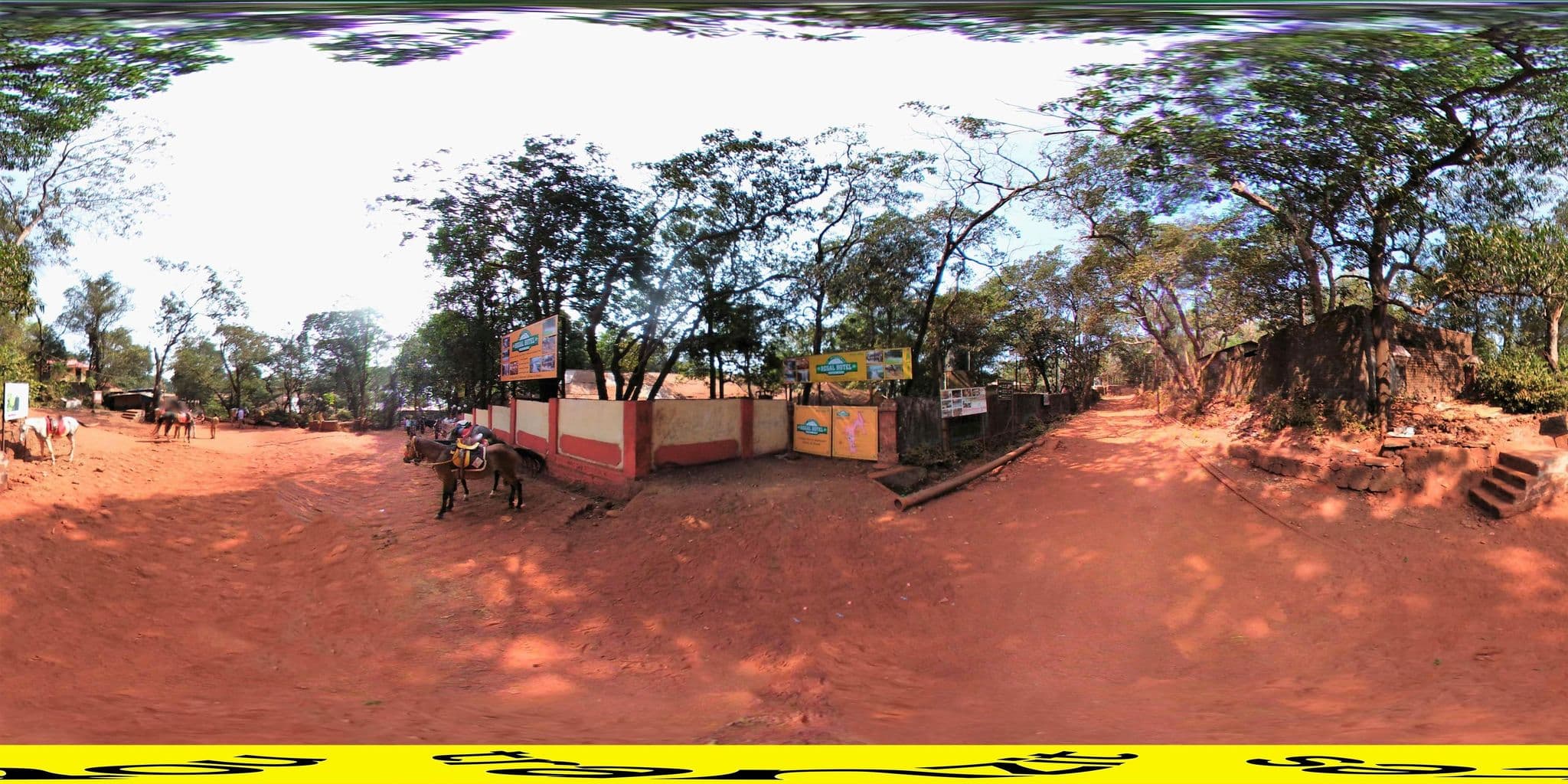 Street view near Regal Hotel, Mātherān — © tranzitnotes (CC BY-SA · Mapillary)
