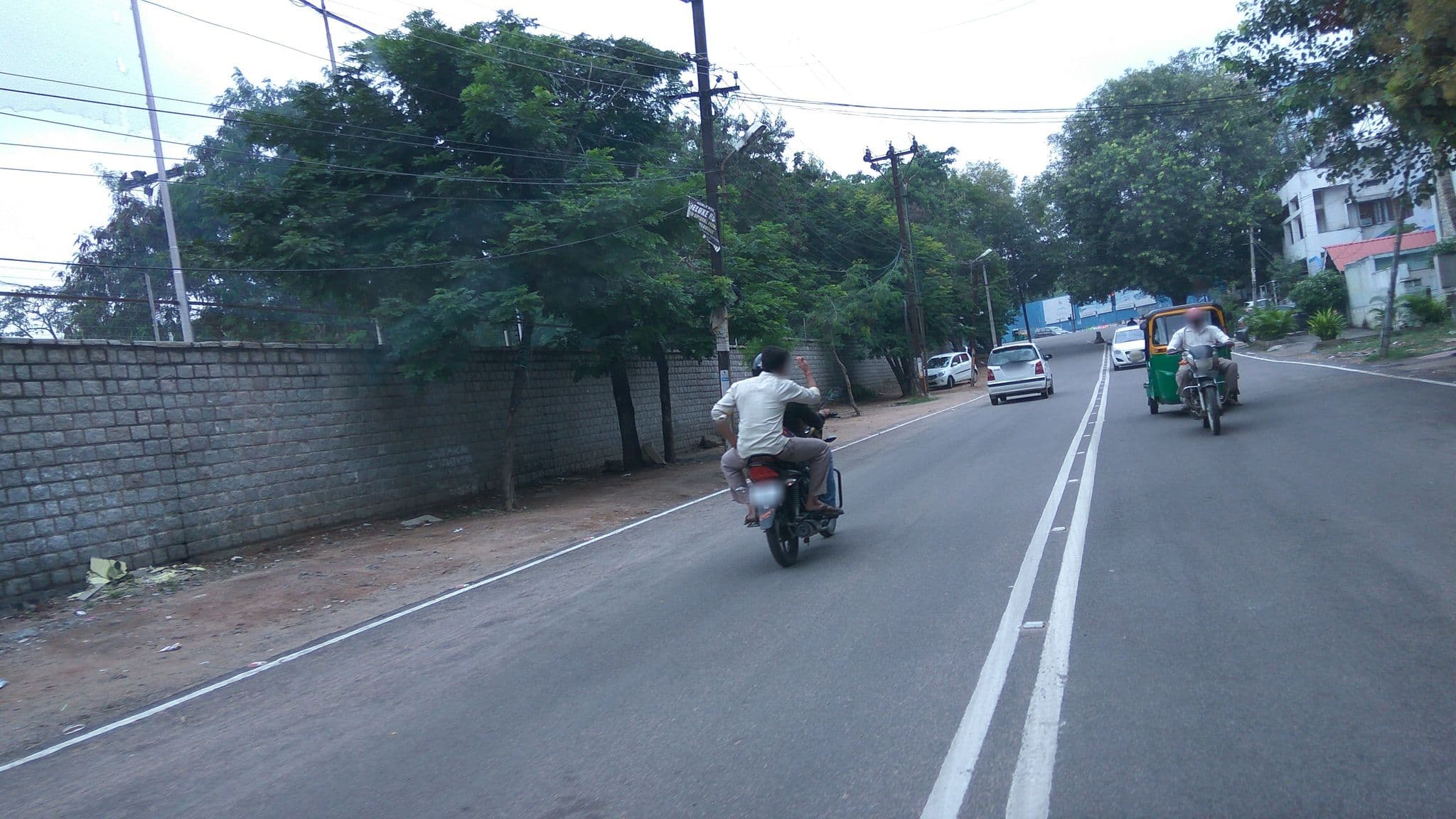 Street view near Club View, Rāniganj — © natarajakaveeti (CC BY-SA · Mapillary)