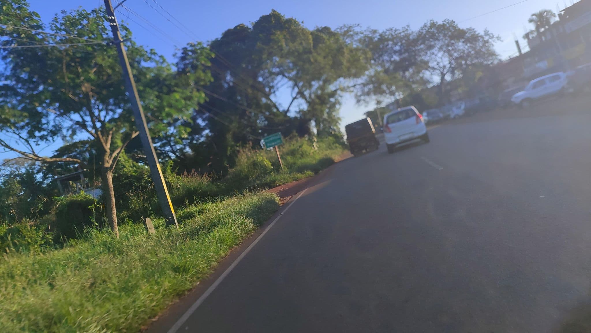 Street view near Hotel Century, Bāre — © vipindas3927 (CC BY-SA · Mapillary)