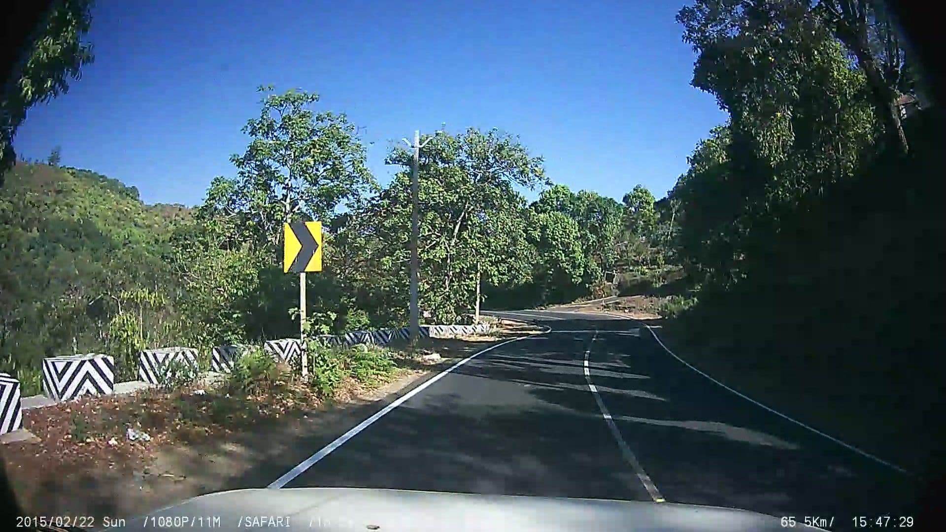 Street view near Rose Garden, Erāttupetta — © johnichan (CC BY-SA · Mapillary)