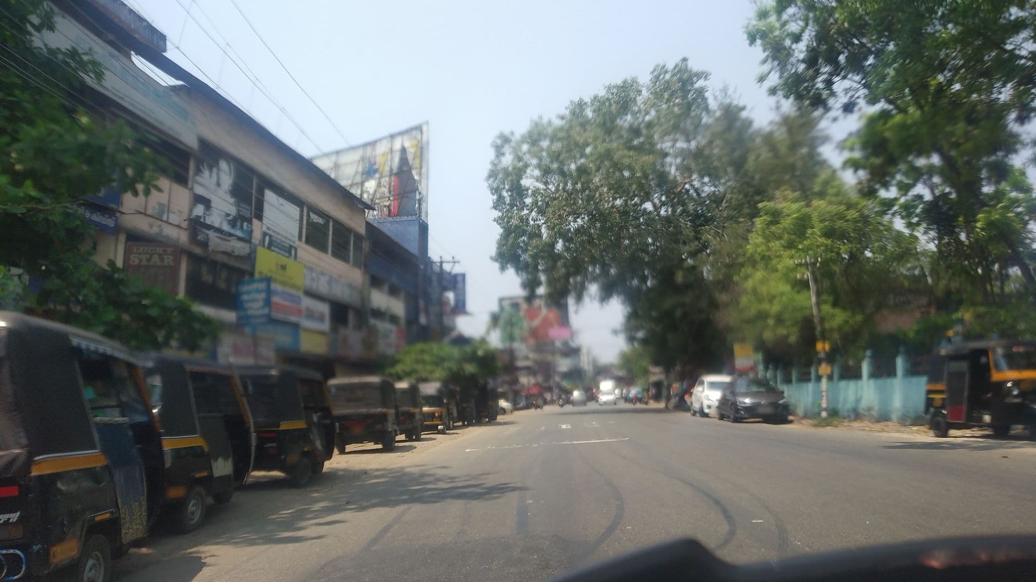 Street view near Lucky star, Perinjanam — © jothishbabu (CC BY-SA · Mapillary)