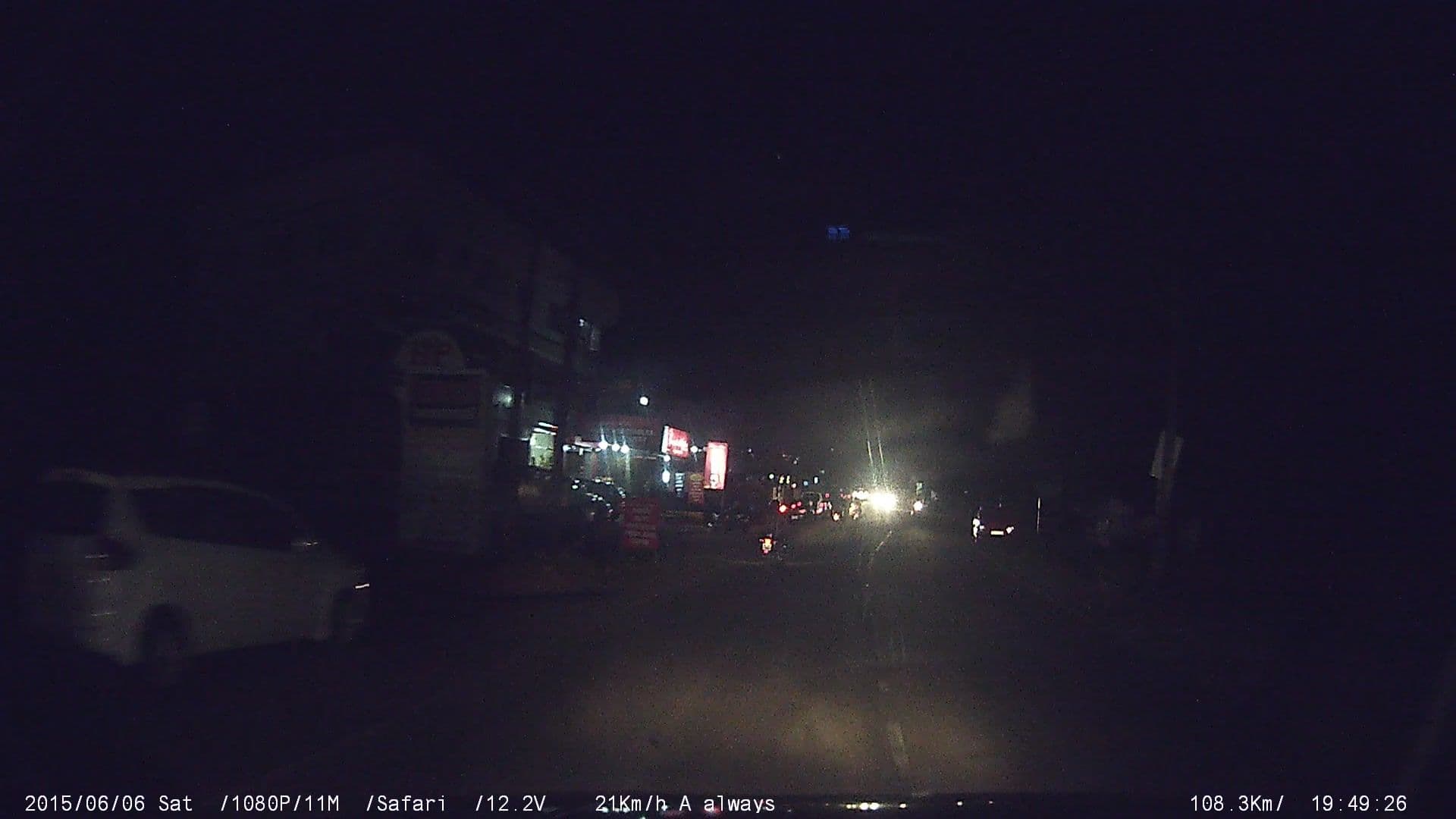 Street view near Hotel Merlin Residency, Vijayapuram — © johnichan (CC BY-SA · Mapillary)