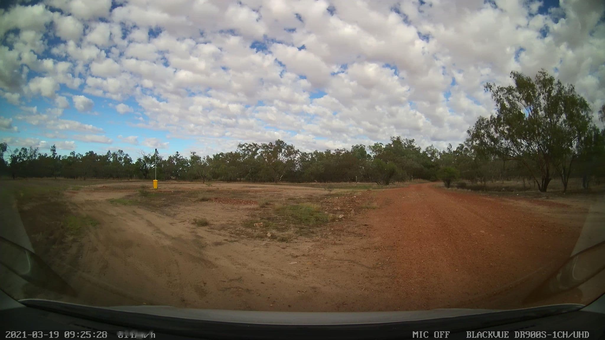 Street view near Bulloo River Crossing Free Camping Area, Cunnamulla — © bob3bob3 (CC BY-SA · Mapillary)