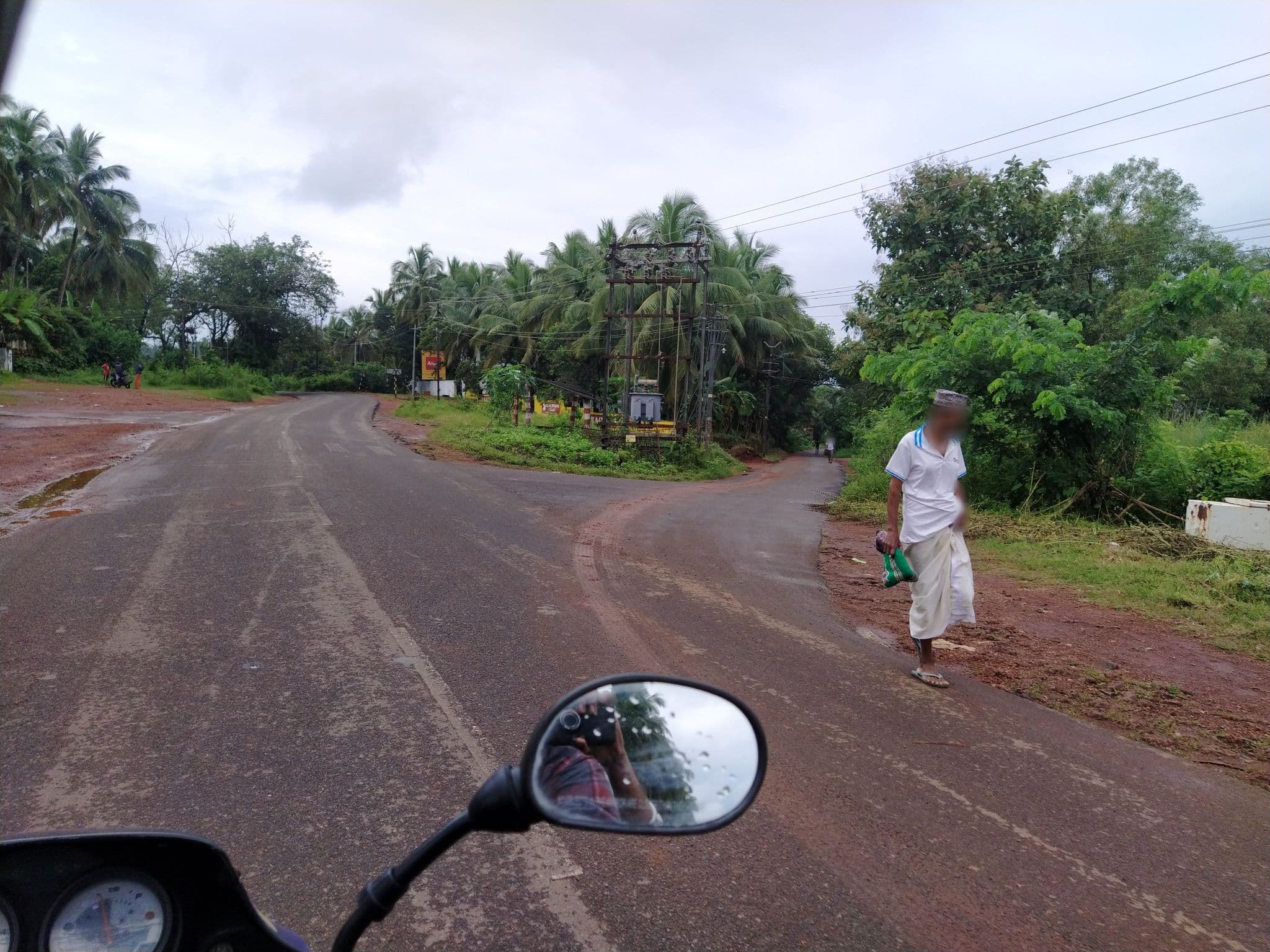 Street view near Thattukada, Chengala — © vipindas3927 (CC BY-SA · Mapillary)