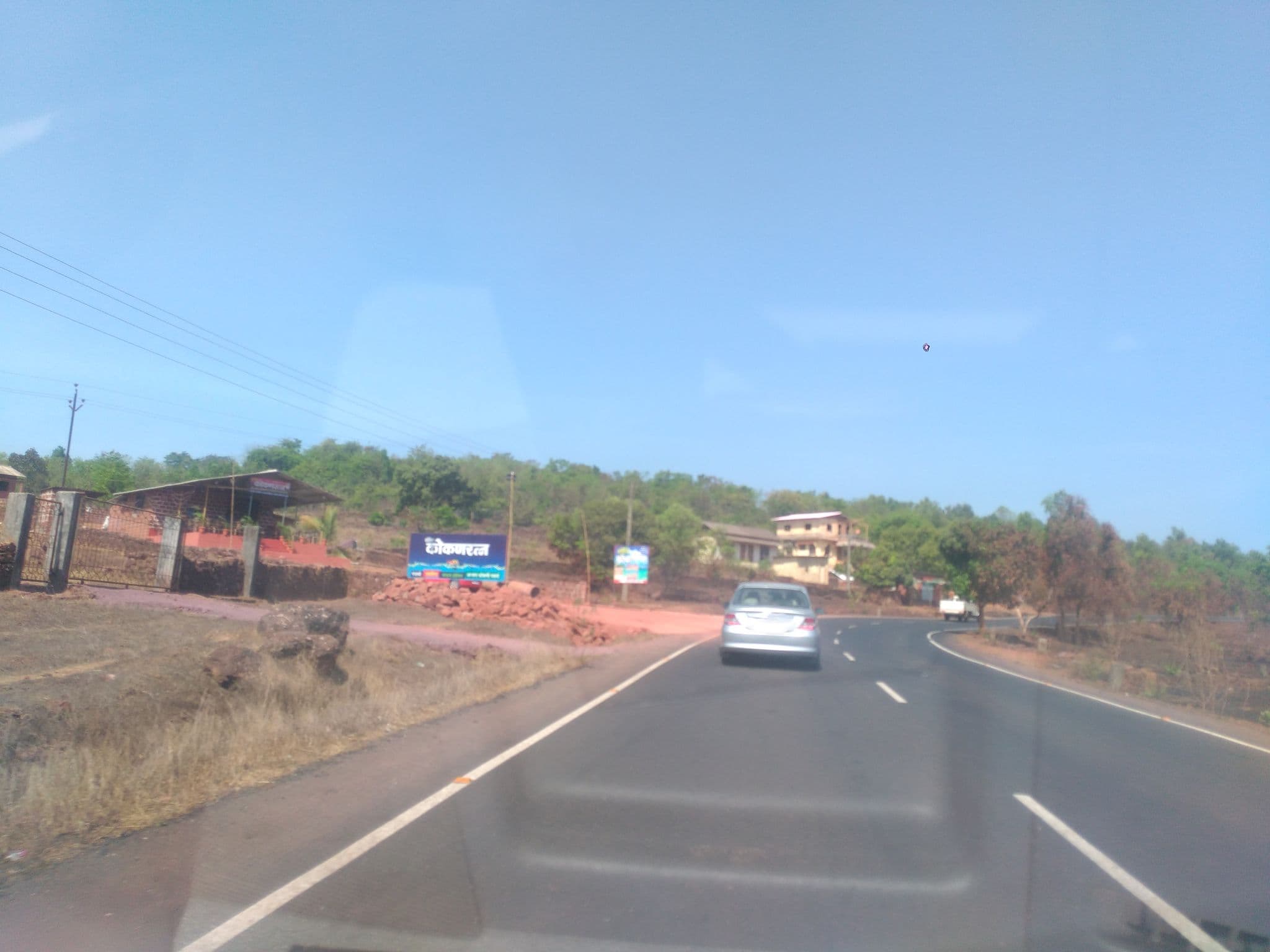 Street view near Kokanratna, Kuwarbav — © abhyankar (CC BY-SA · Mapillary)
