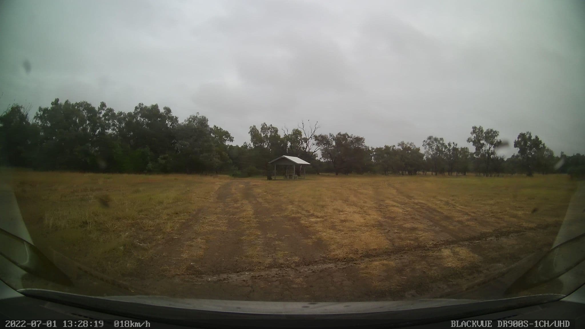 Street view near Nat Buchanan Bridge Rest Area, Longreach — © bob3bob3 (CC BY-SA · Mapillary)