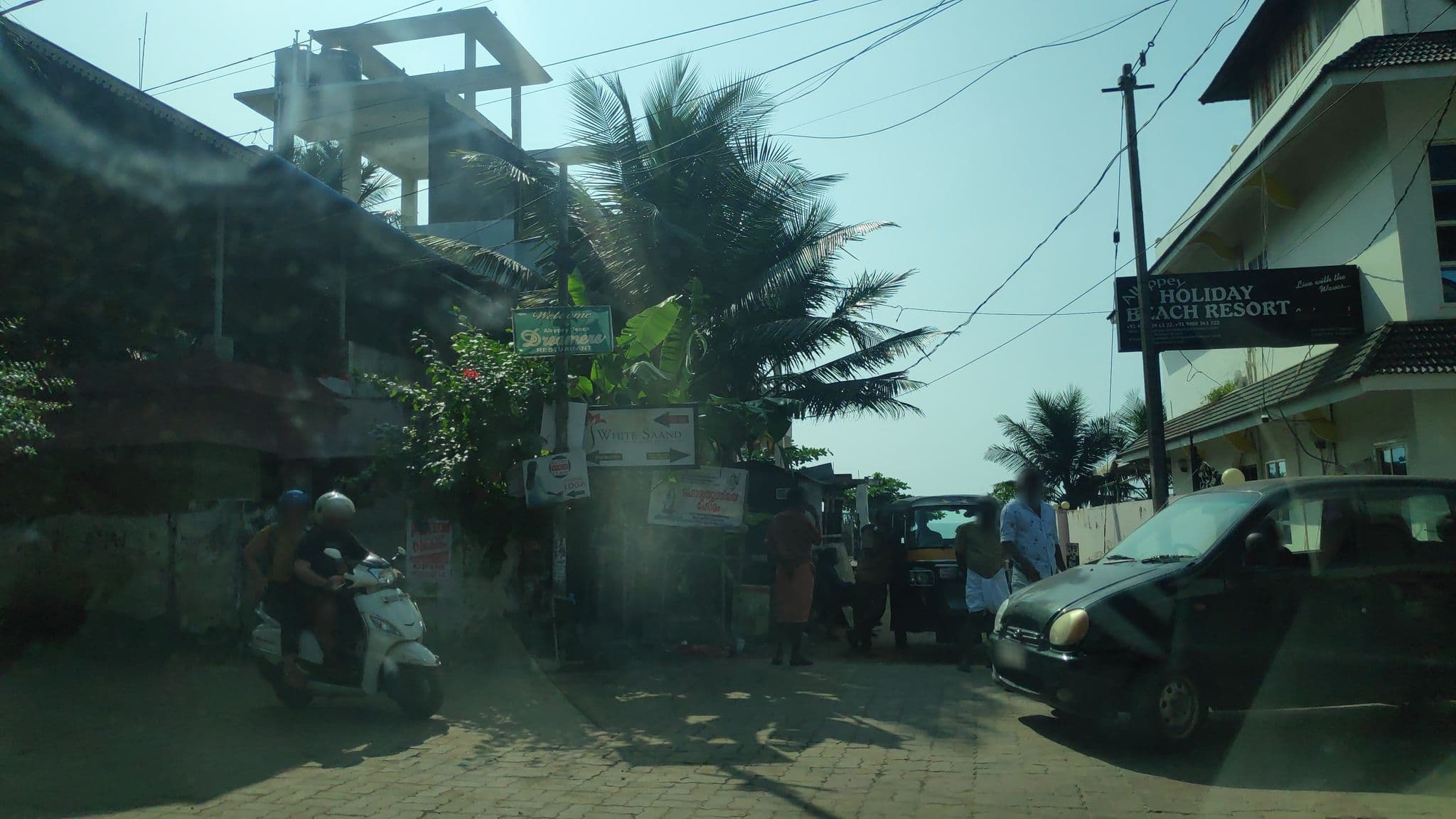 Street view near Neela, Alappuzha — © V15 (CC BY-SA · Mapillary)