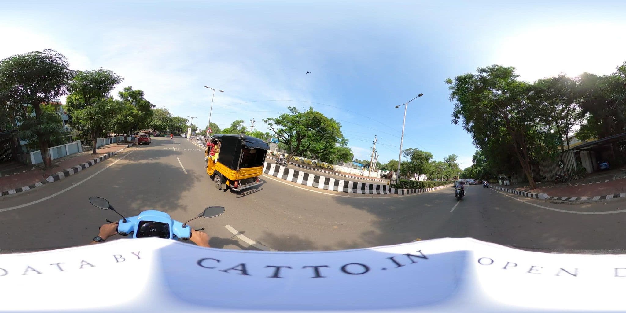 Street view near Hi In, Rasapūdipalem — © Catto (CC BY-SA · Mapillary)