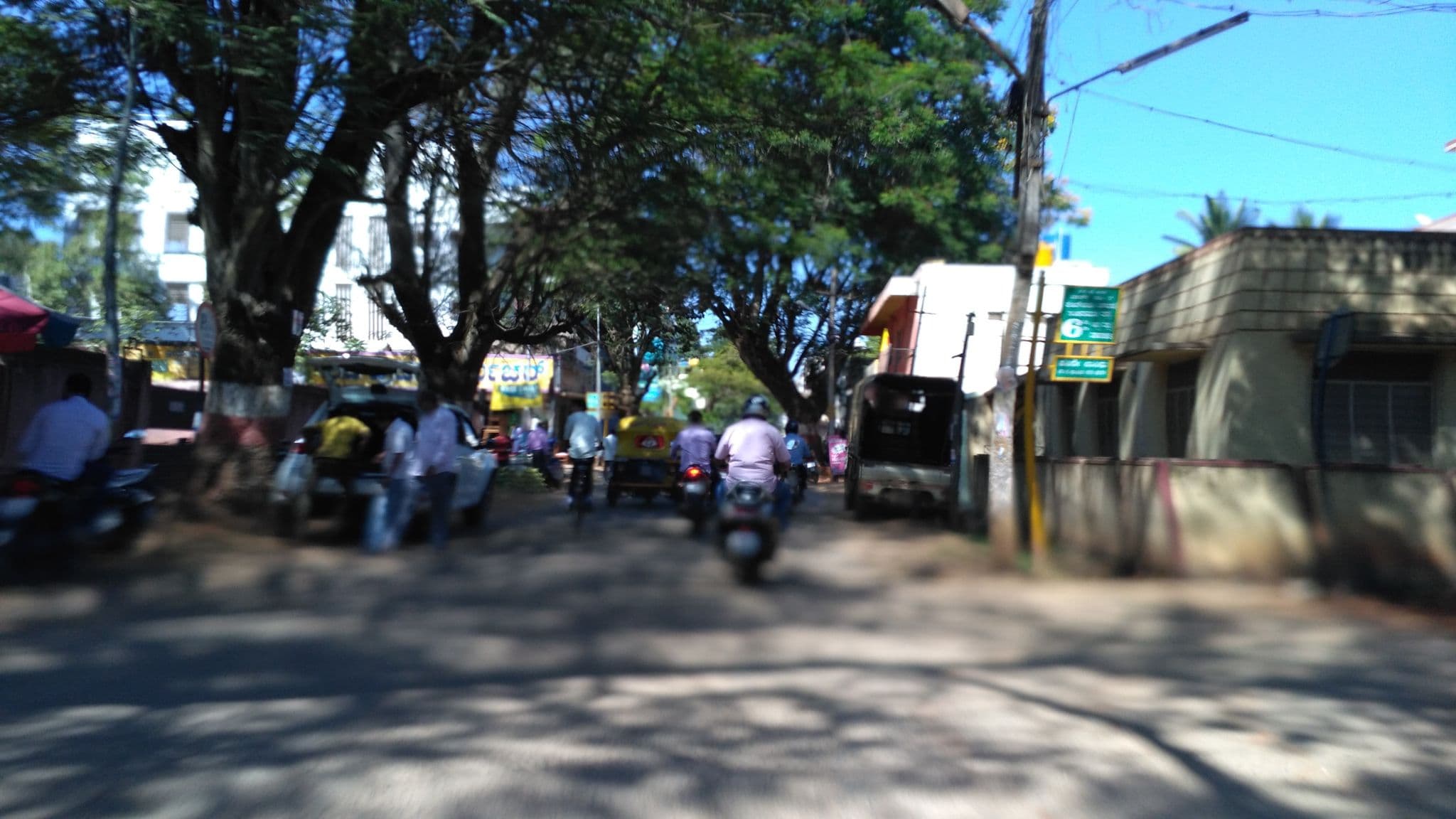 Street view near Muslim Hostel, Hassan — © chethan (CC BY-SA · Mapillary)