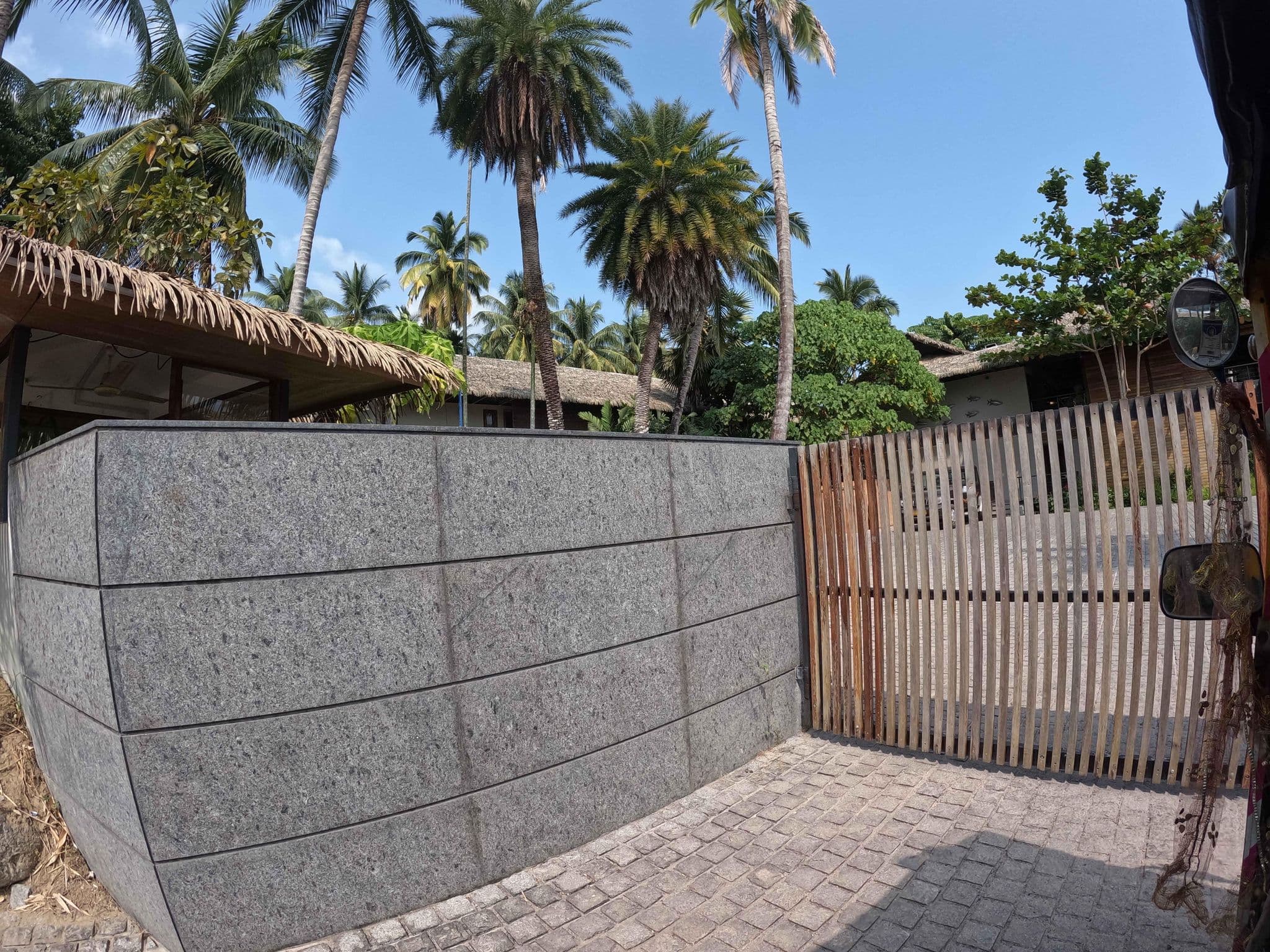 Street view near Tilar Siro, Bamboo Flat — © lucomsky (CC BY-SA · Mapillary)