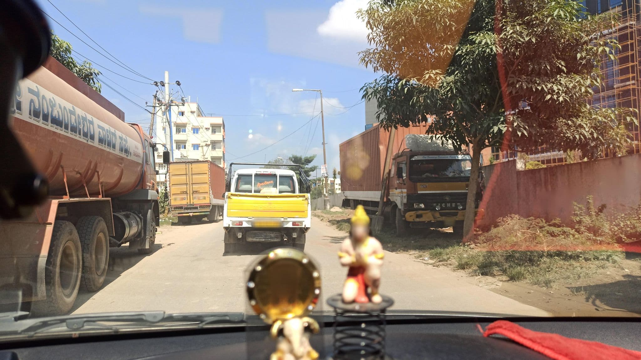 Street view near Purple Inn, Dommasandra