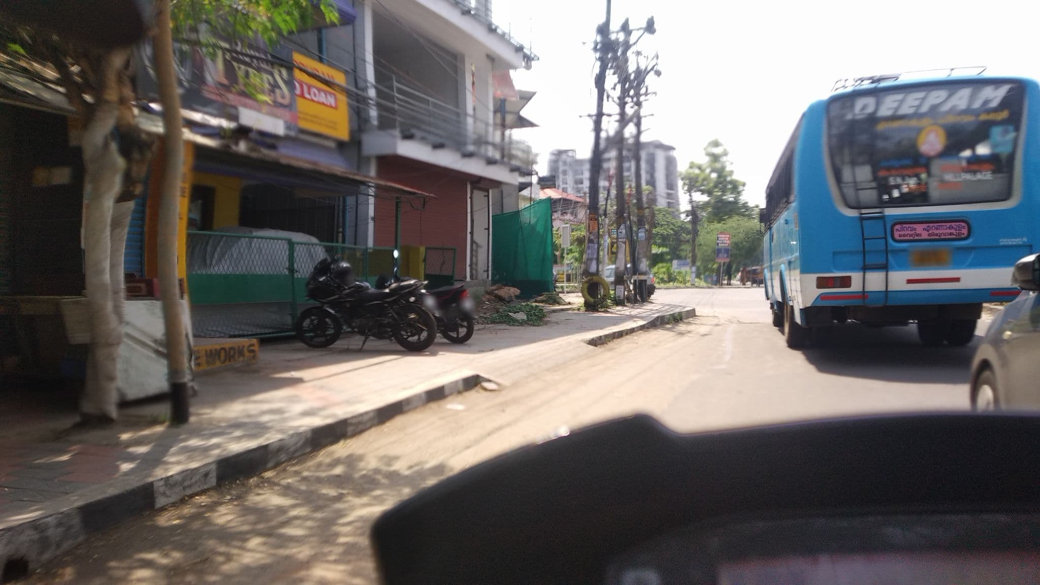 Street view near Volga Tourist Home, Kanayannur