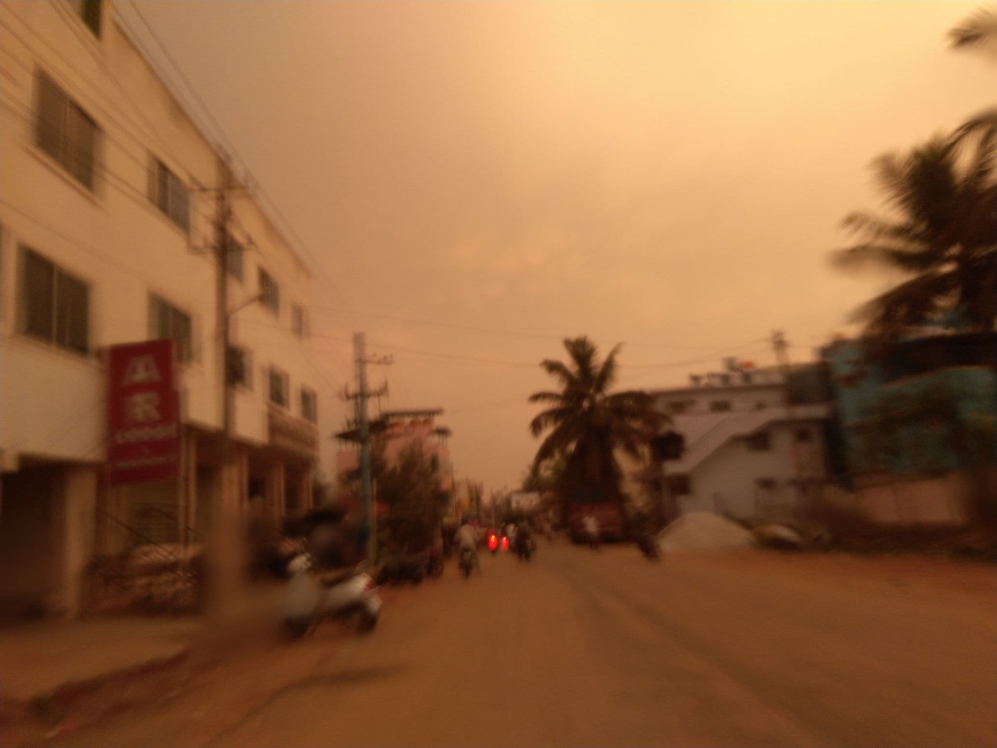 Street view near A R Lodge & Residency, Satyāmangala — © chethan (CC BY-SA · Mapillary)