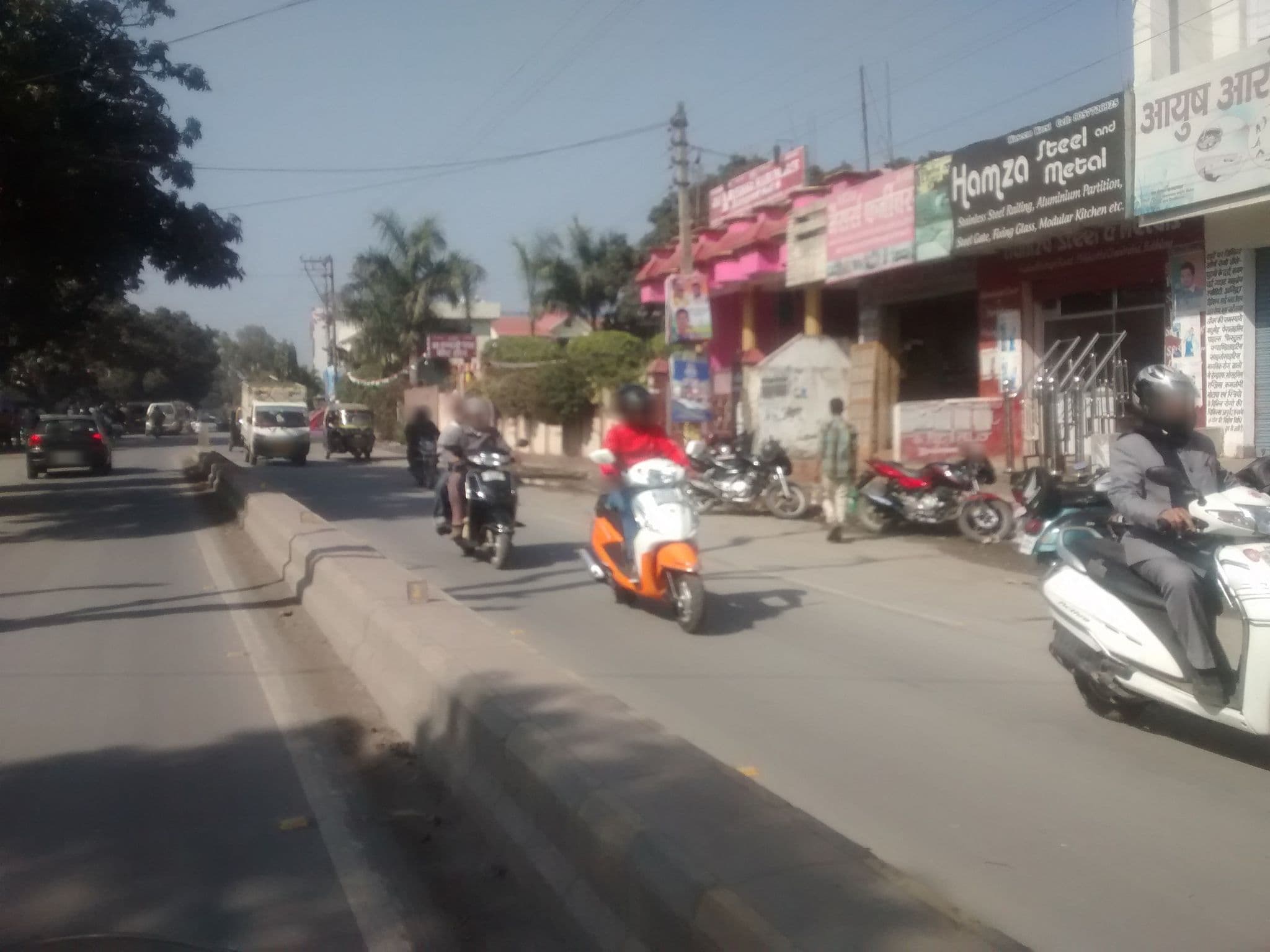 Street view near Hotel Rudraksh, Haldwani — © akhil (CC BY-SA · Mapillary)