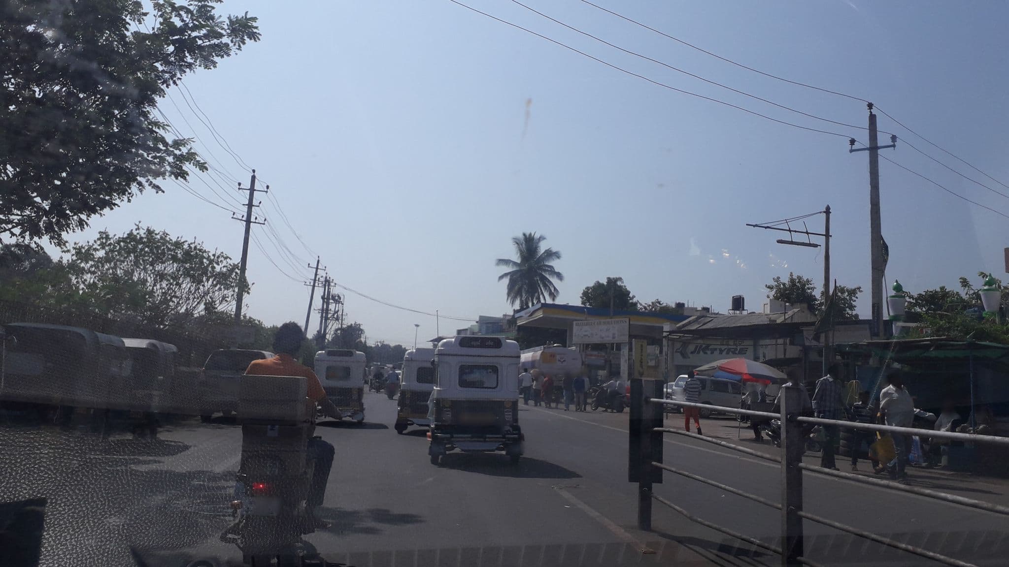 Street view near Radjany Hotel, Vijayapura — © pallavi_96 (CC BY-SA · Mapillary)