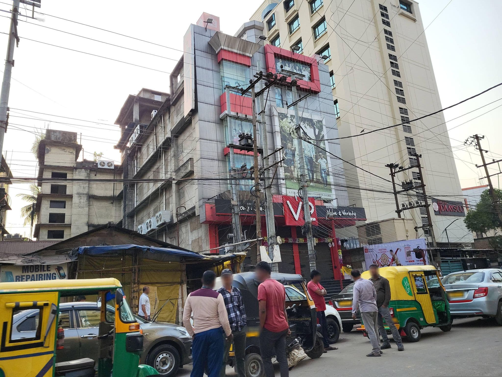 Street view near Hotel MM, Guwahati — © thedarklord_d (CC BY-SA · Mapillary)