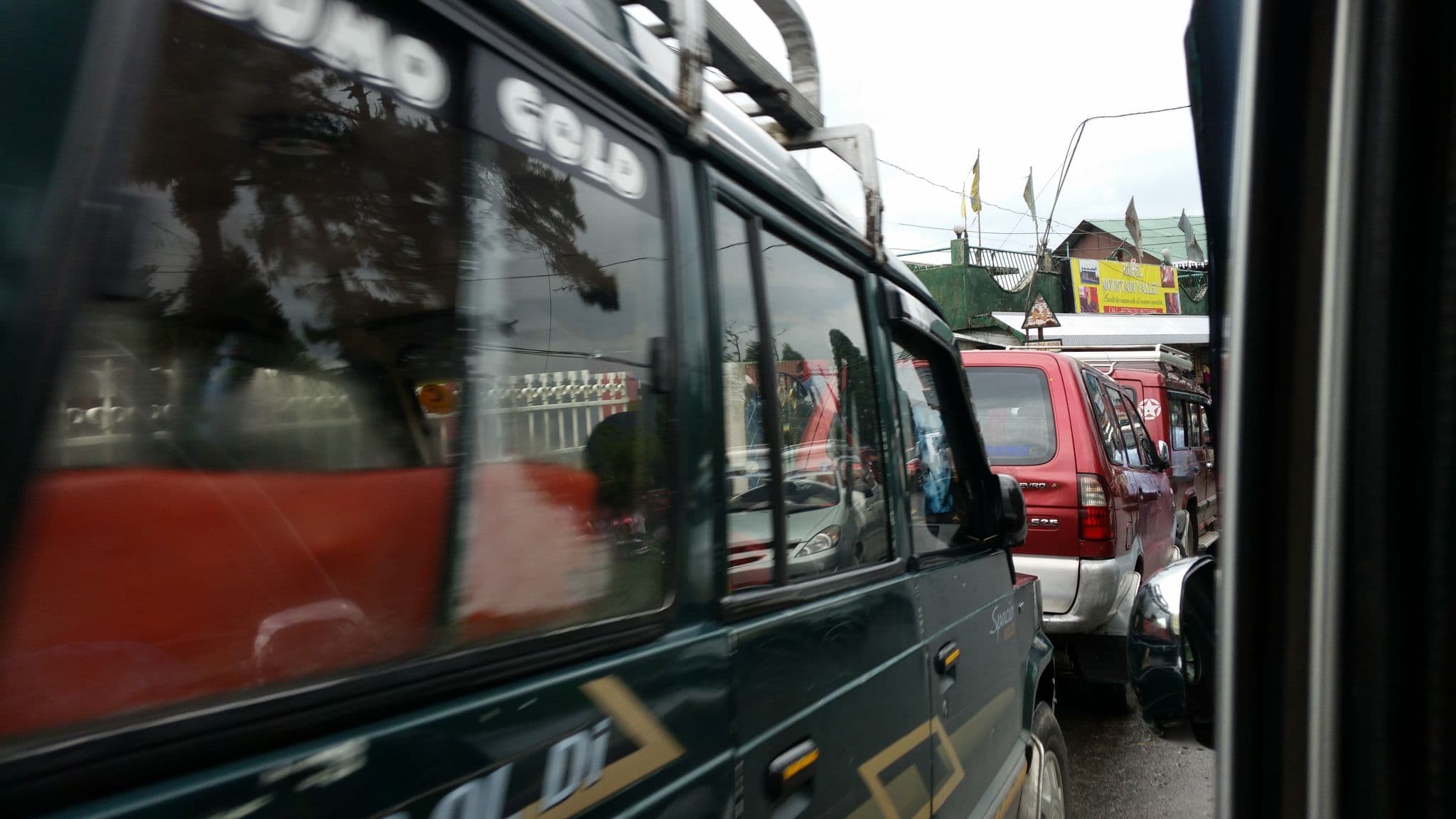 Street view near Atithi Guest House, Dārjiling — © sawanshariar (CC BY-SA · Mapillary)