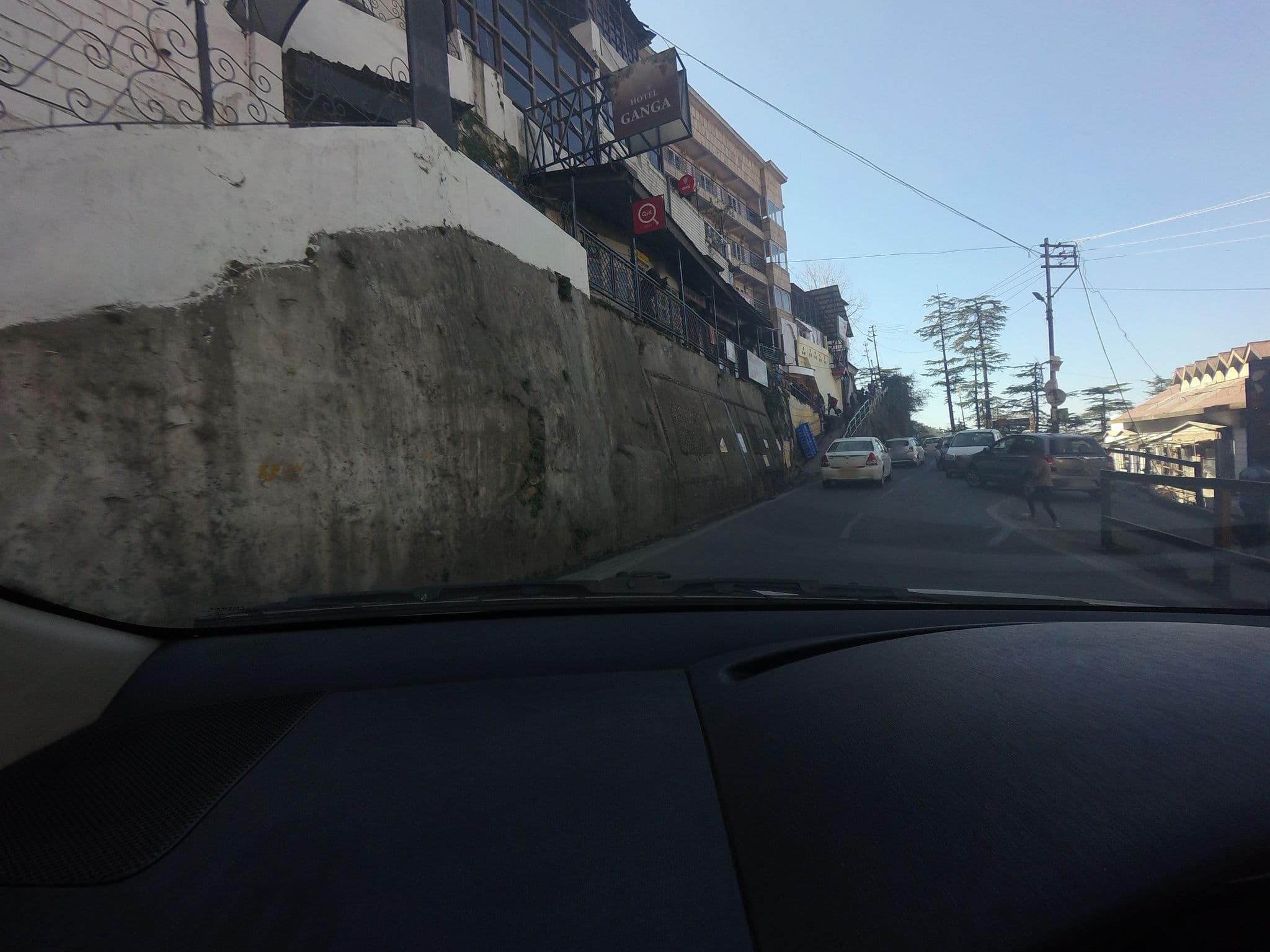 Street view near Hotel Ganga, Shimla — © natarajakaveeti (CC BY-SA · Mapillary)