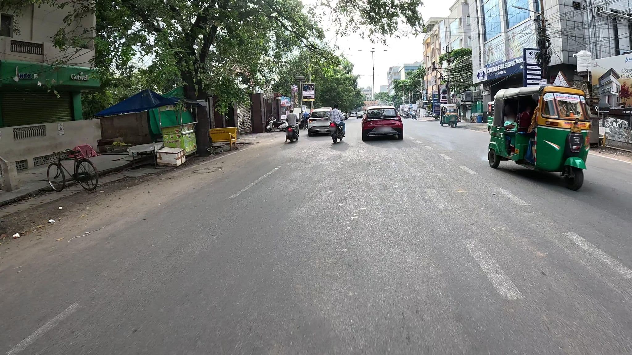 Street view near GVR Grand, Vijayawada — © karrthikuuuuu (CC BY-SA · Mapillary)