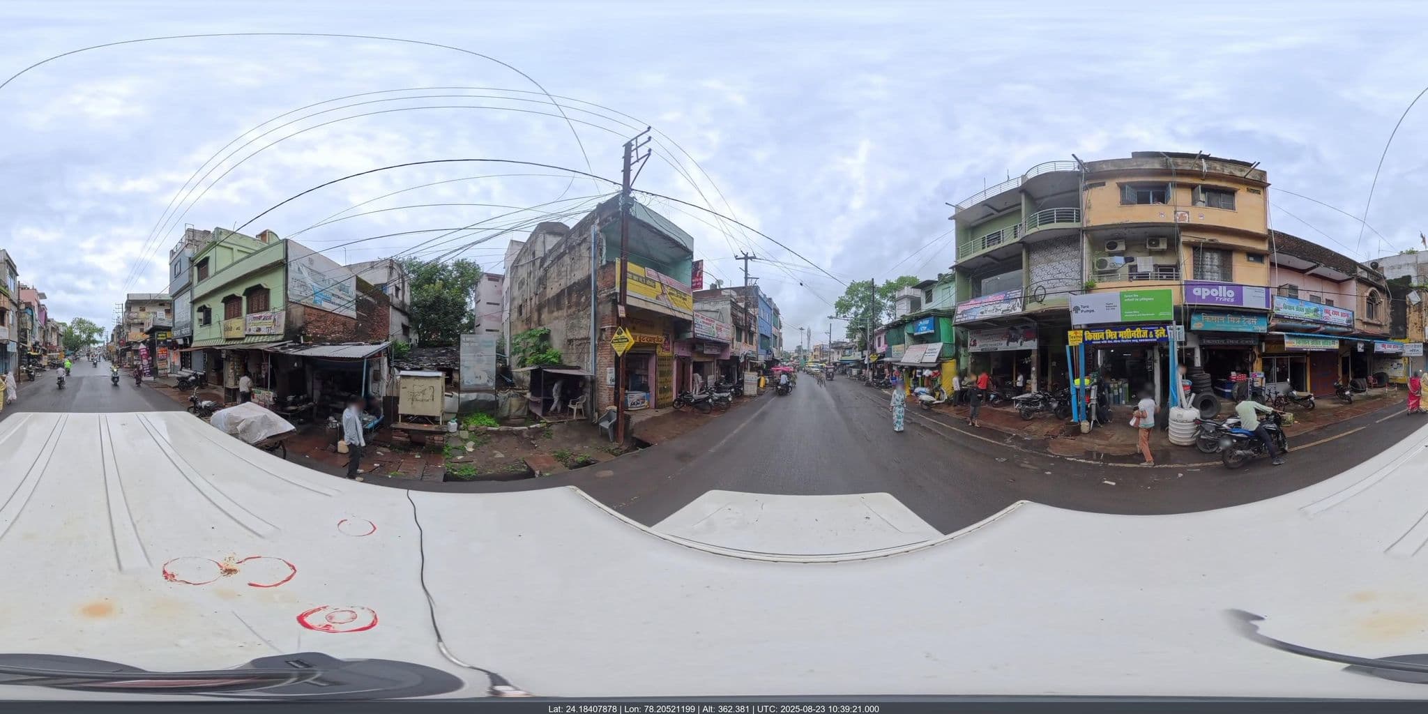 Street view near Taaran Taran DharamShala, Etāwa — © snranjan (CC BY-SA · Mapillary)