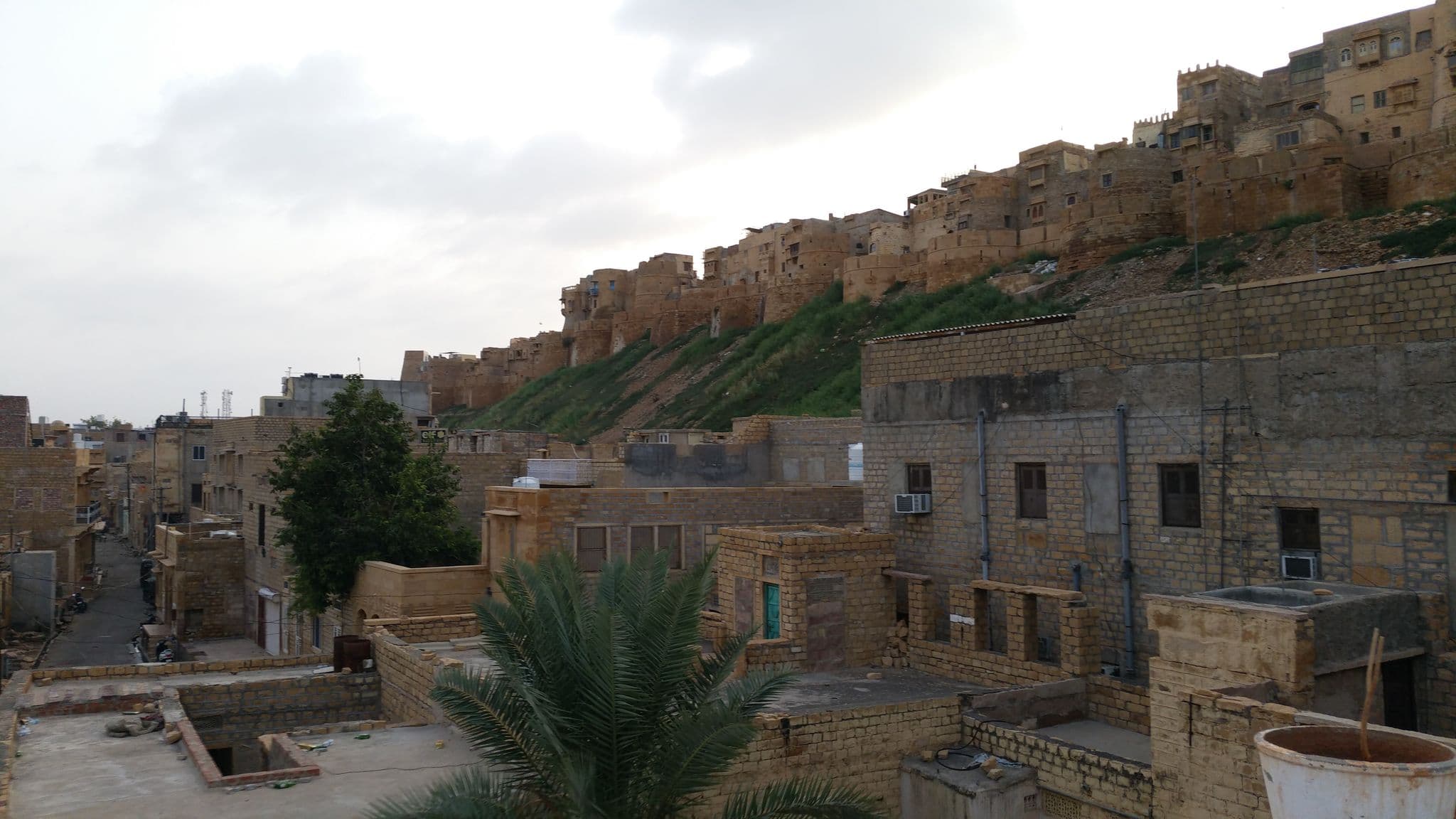 Street view near Open Road, Jaisalmer — © shlublu (CC BY-SA · Mapillary)